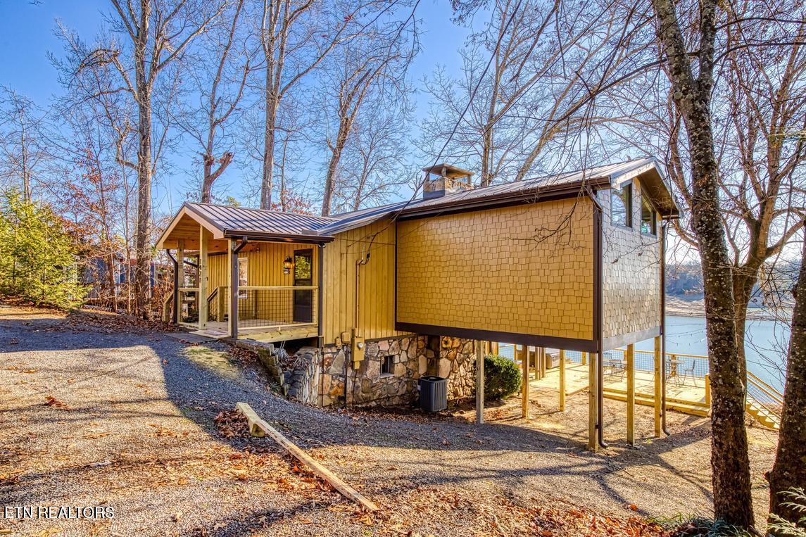 1421 Highway 139 Dandridge TN 37725