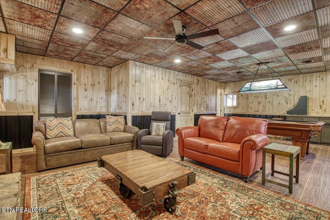 1421 Highway 139 Dandridge TN 37725