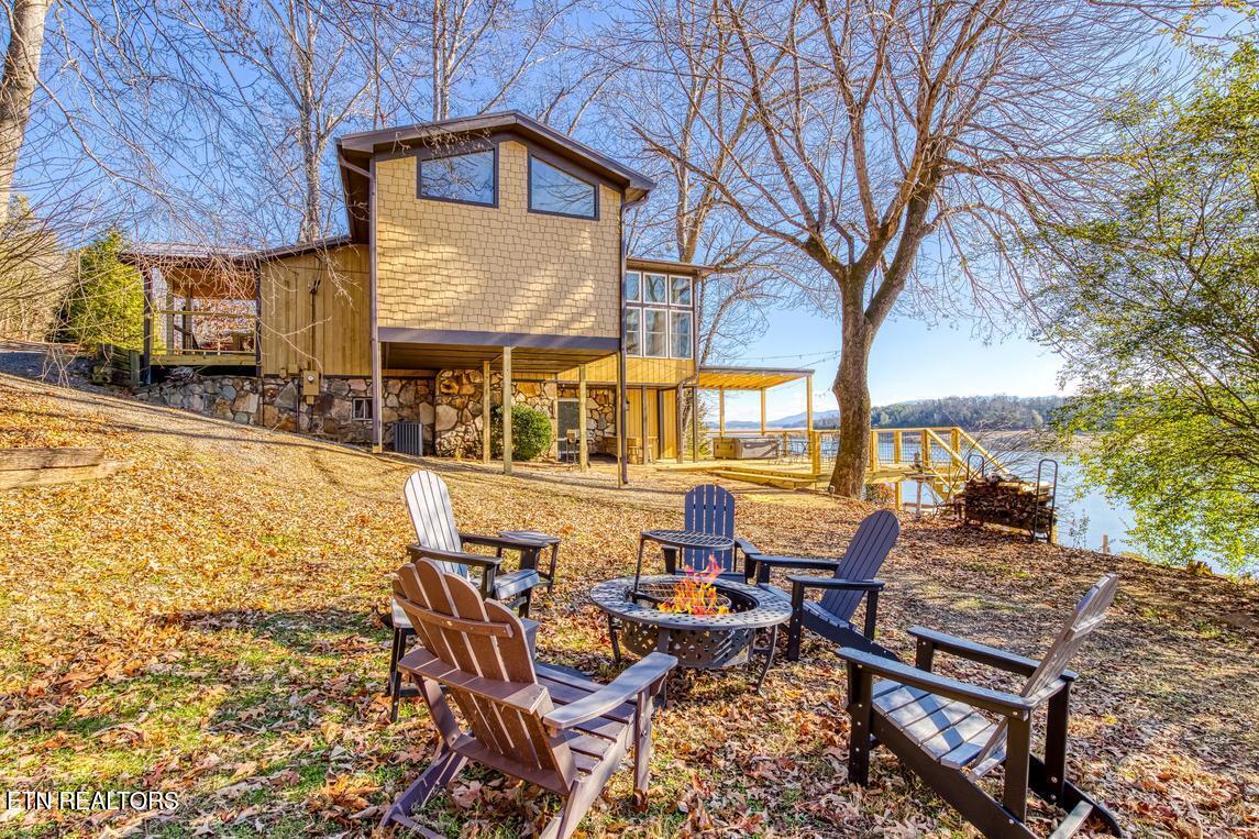 1421 Highway 139 Dandridge TN 37725