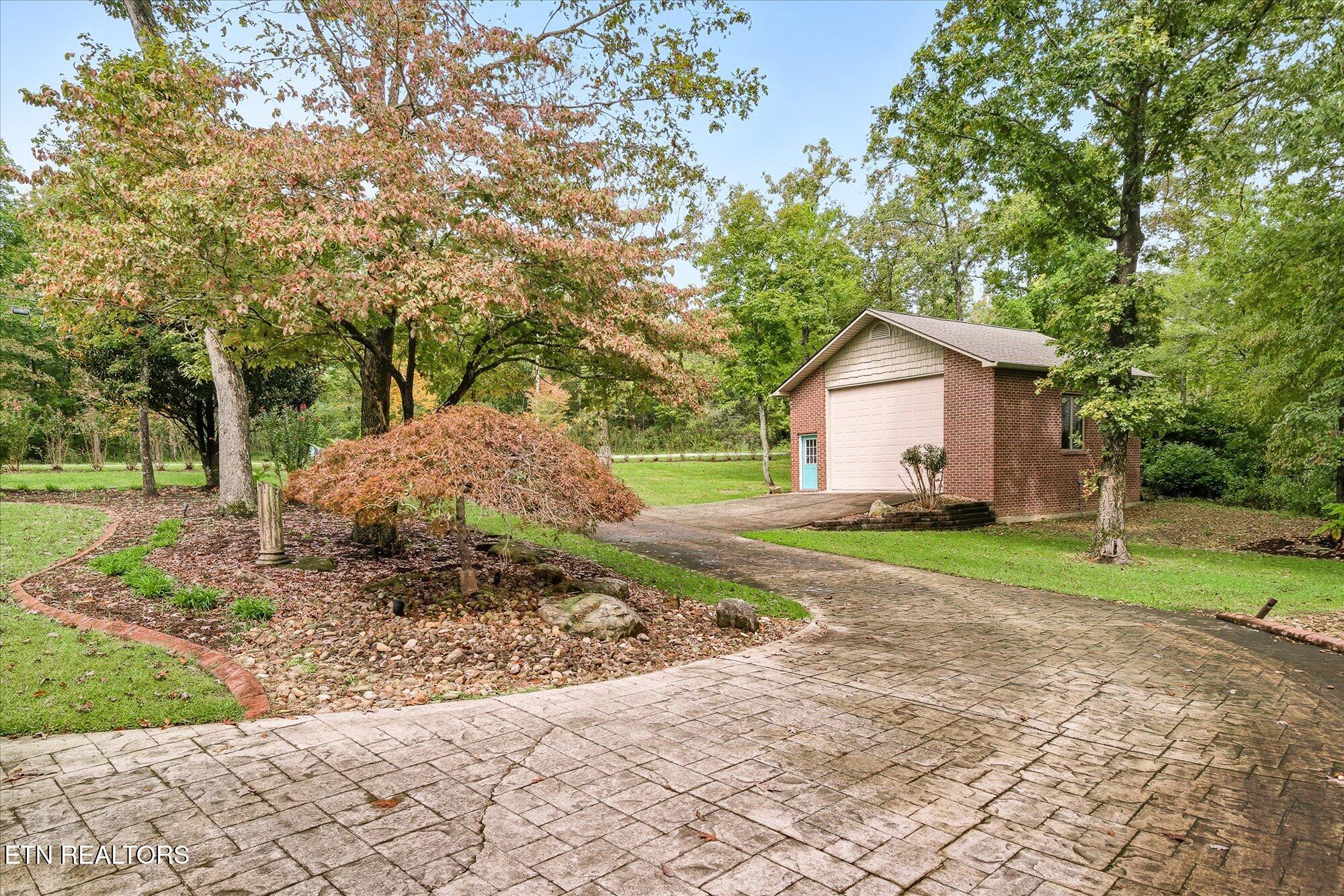 8537 Cherokee Trail Crossville TN 38572