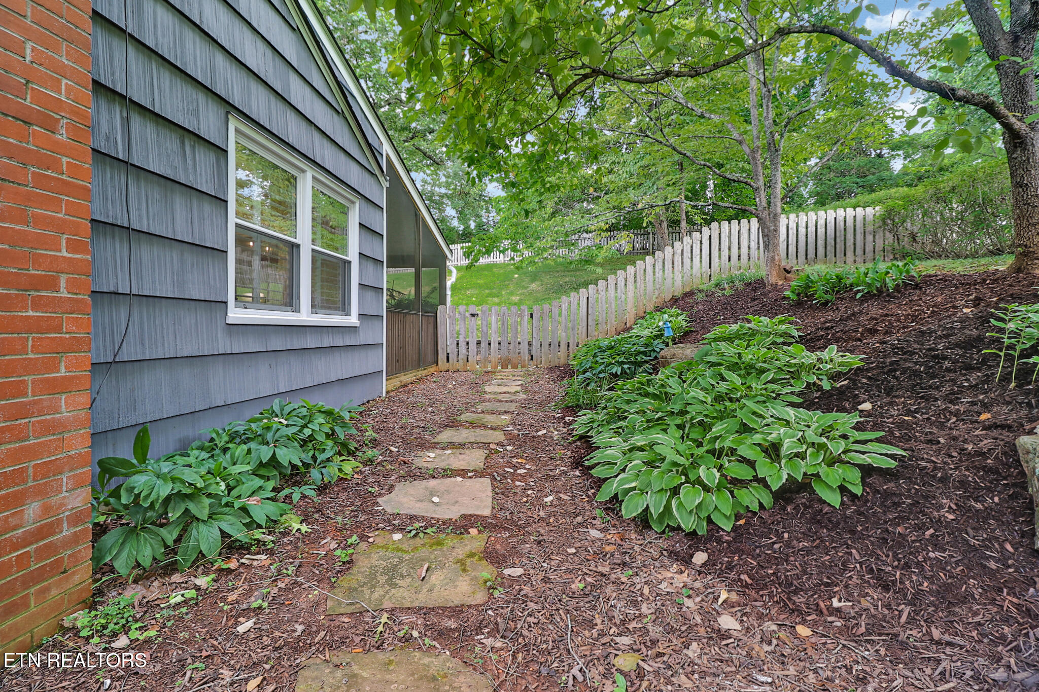 526 Delaware Avenue Oak Ridge TN 37830