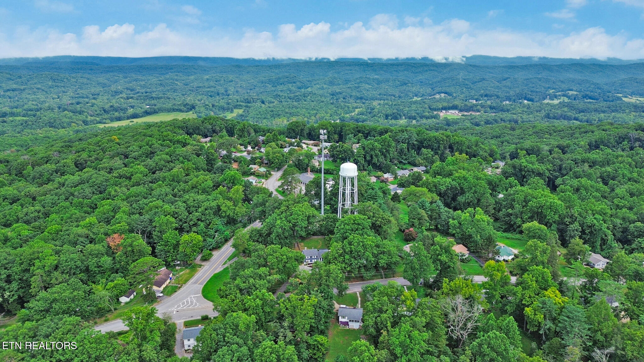 526 Delaware Avenue Oak Ridge TN 37830