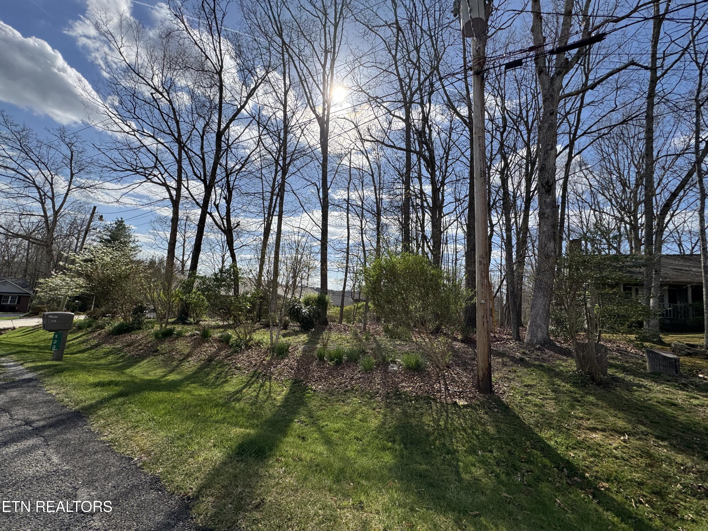 103 Norcross Road Crossville TN 38558