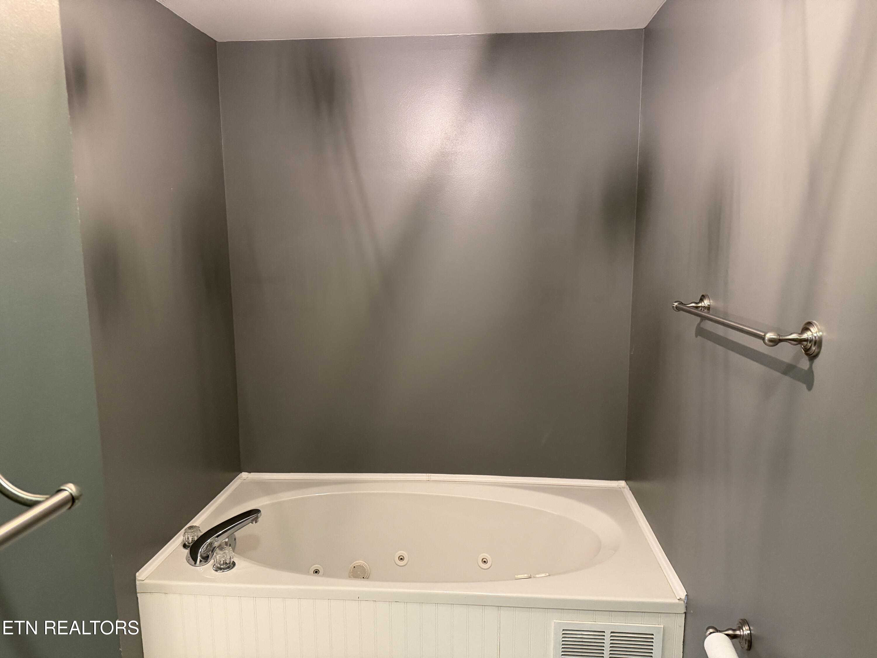 10005 Villa Ridge Way Knoxville TN 37932