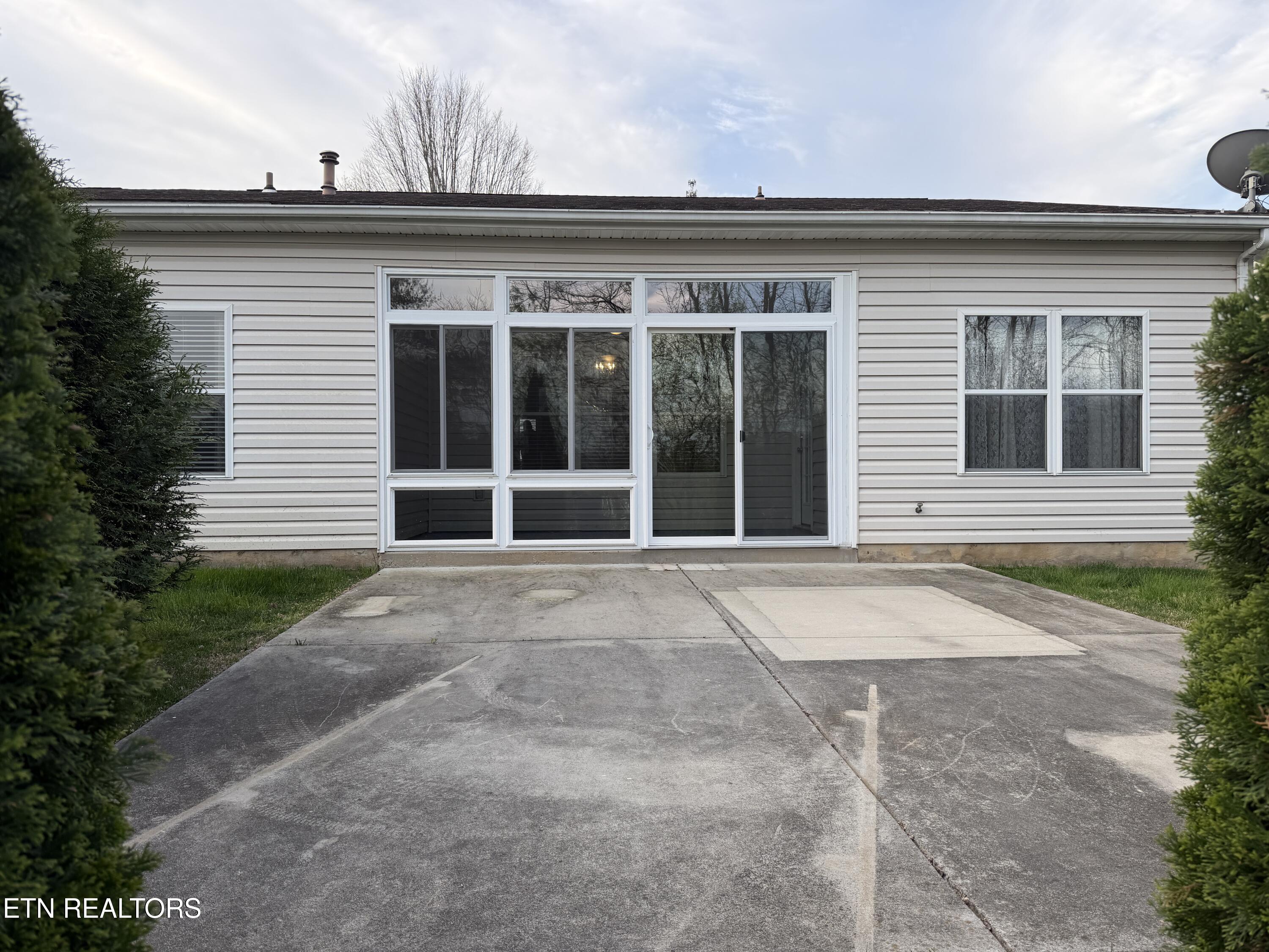 10005 Villa Ridge Way Knoxville TN 37932