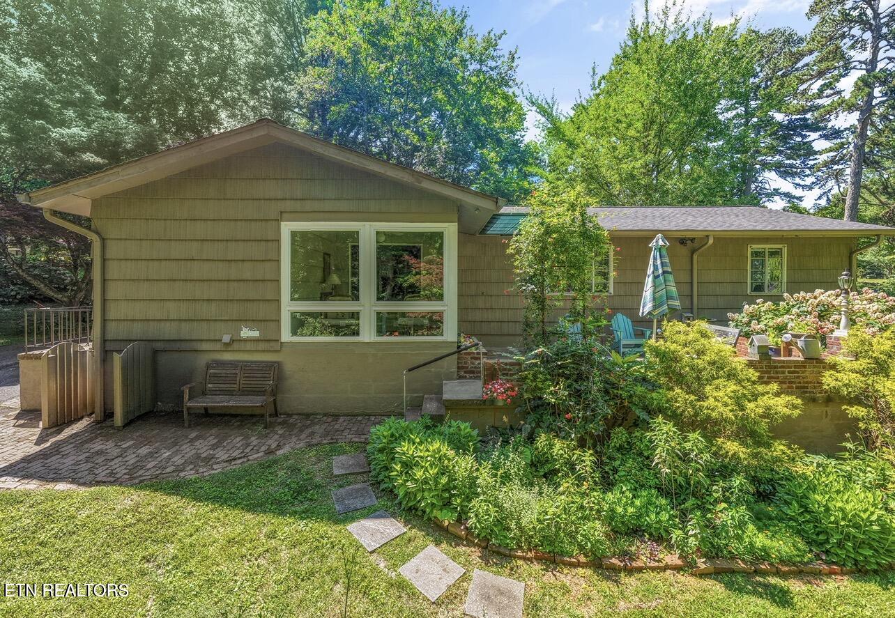 1121 Snowdon Drive Knoxville TN 37912