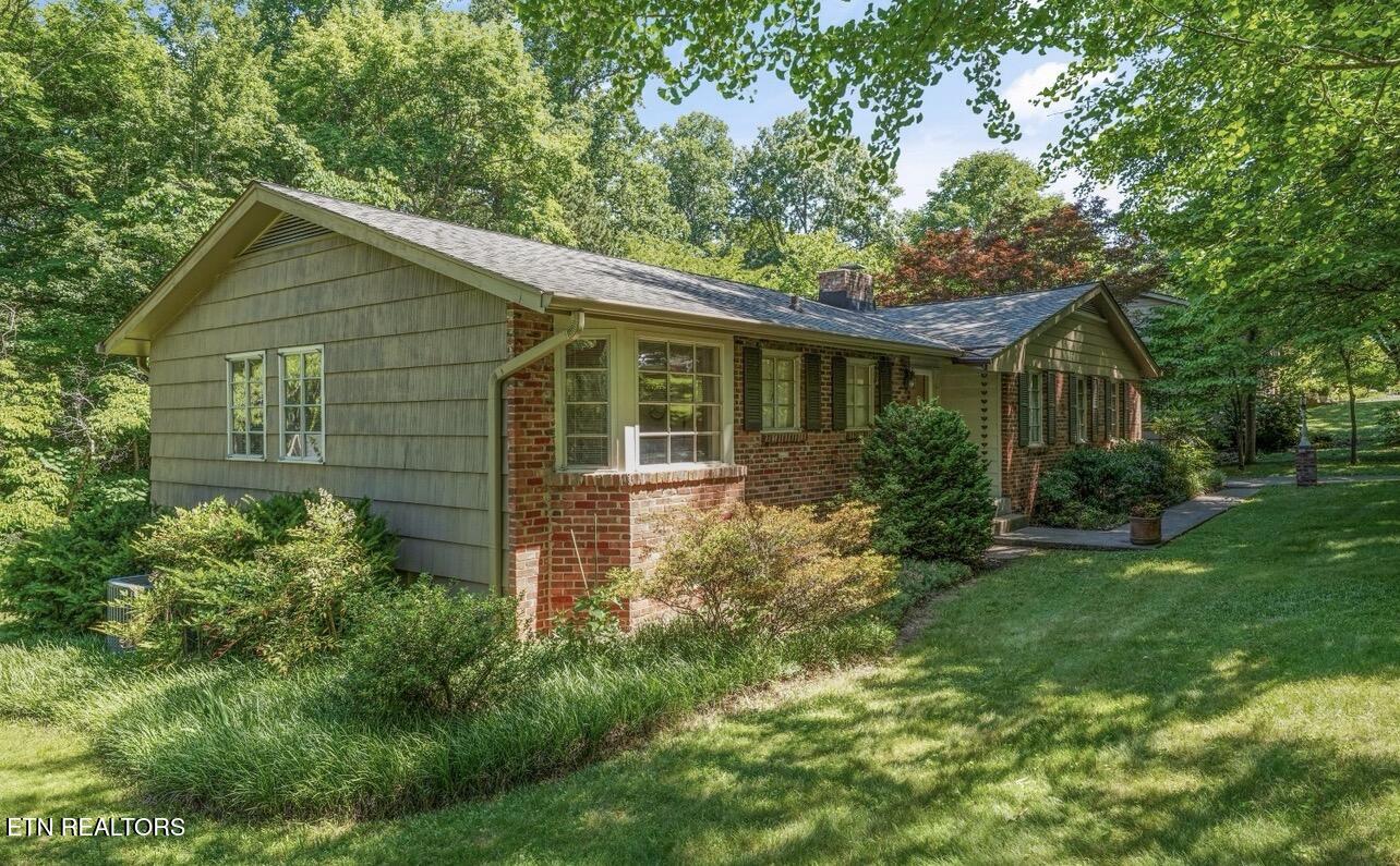 1121 Snowdon Drive Knoxville TN 37912