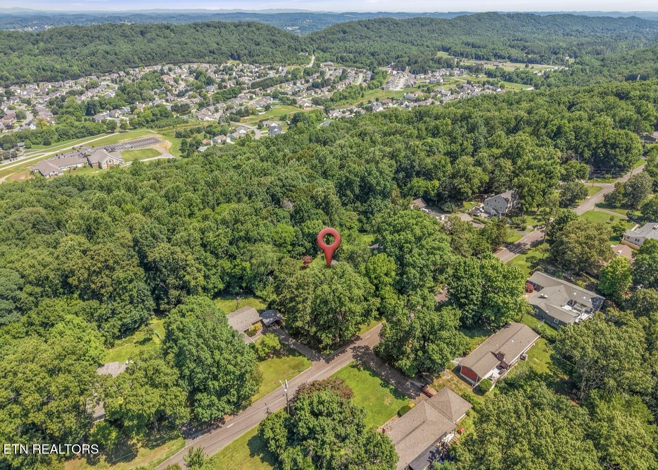 1121 Snowdon Drive Knoxville TN 37912