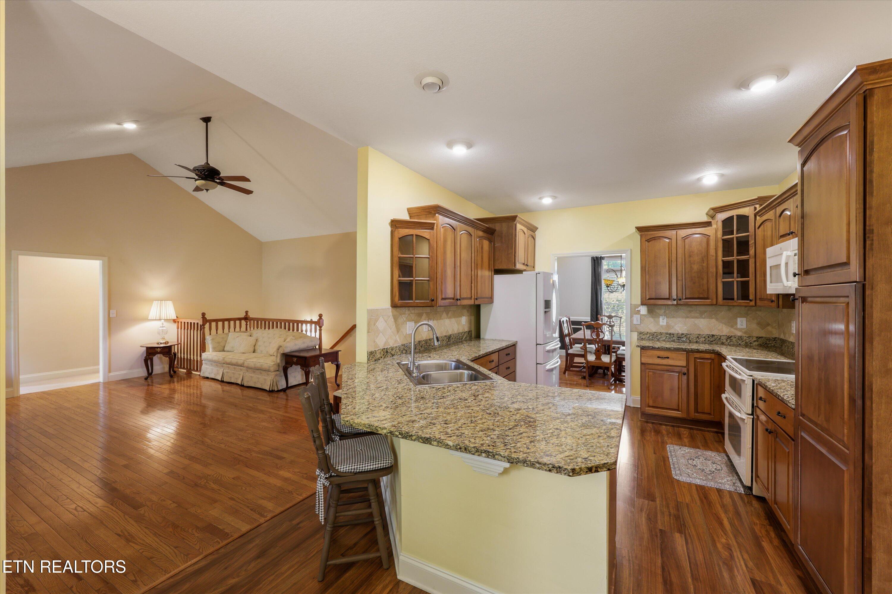 1697 Davis Ferry Road Loudon TN 37774