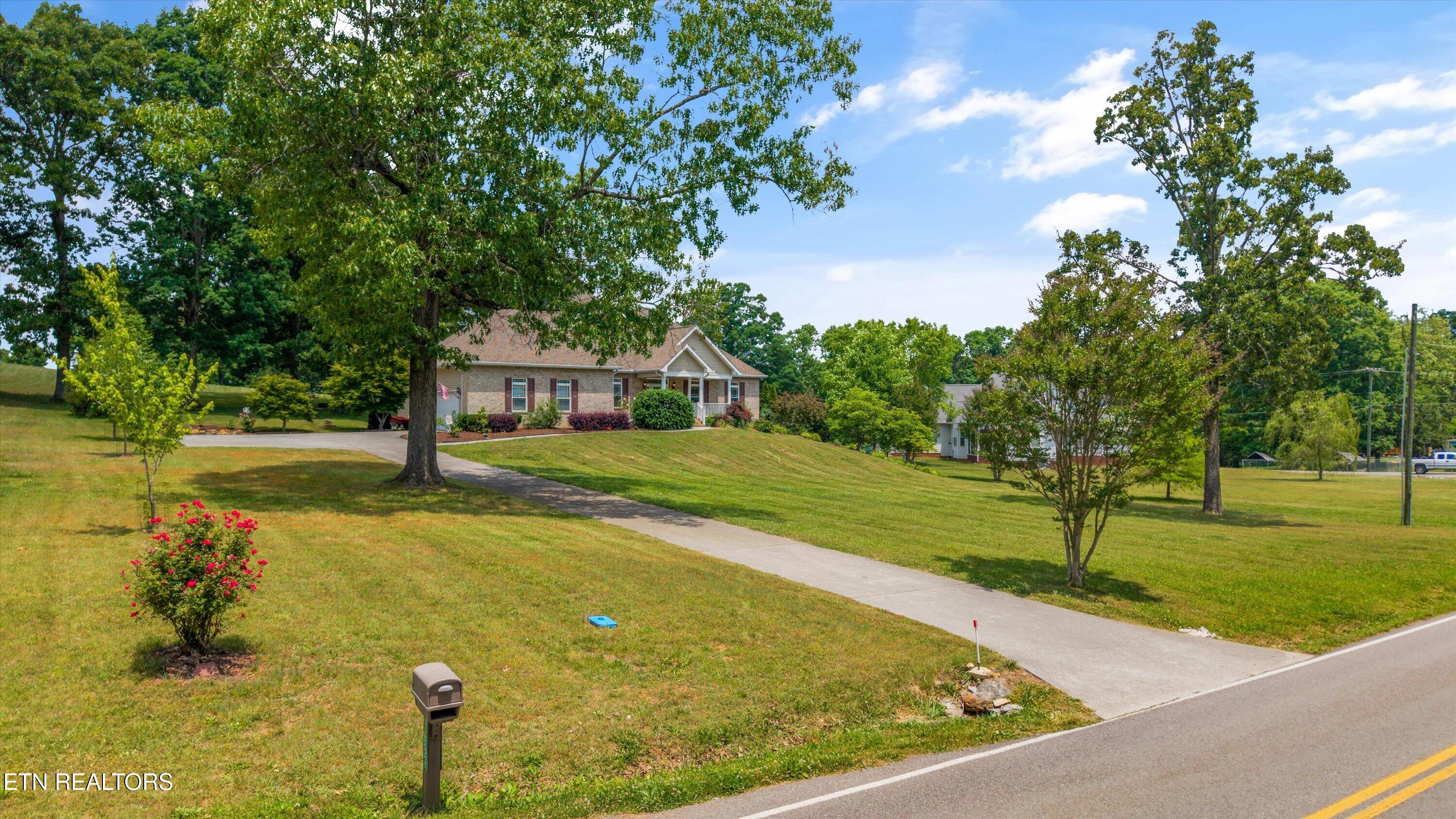 1697 Davis Ferry Road Loudon TN 37774
