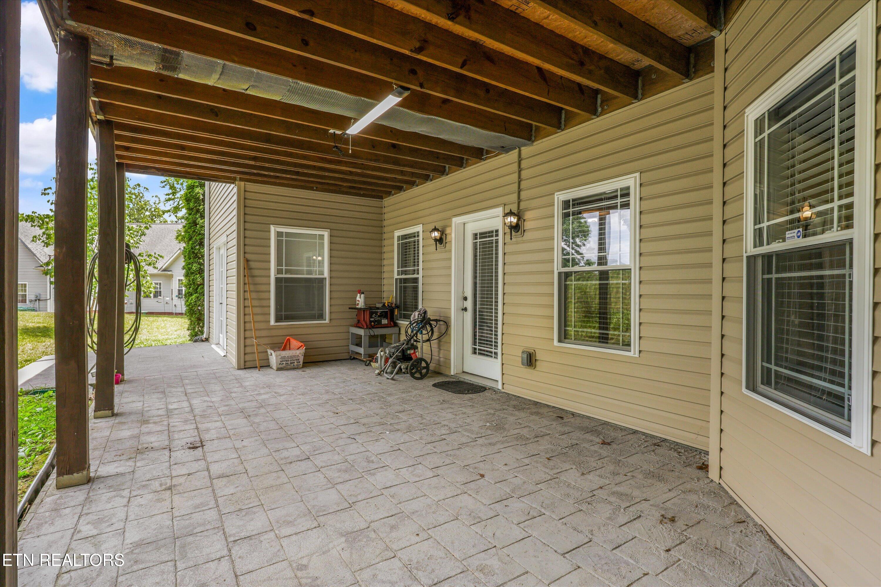 1697 Davis Ferry Road Loudon TN 37774