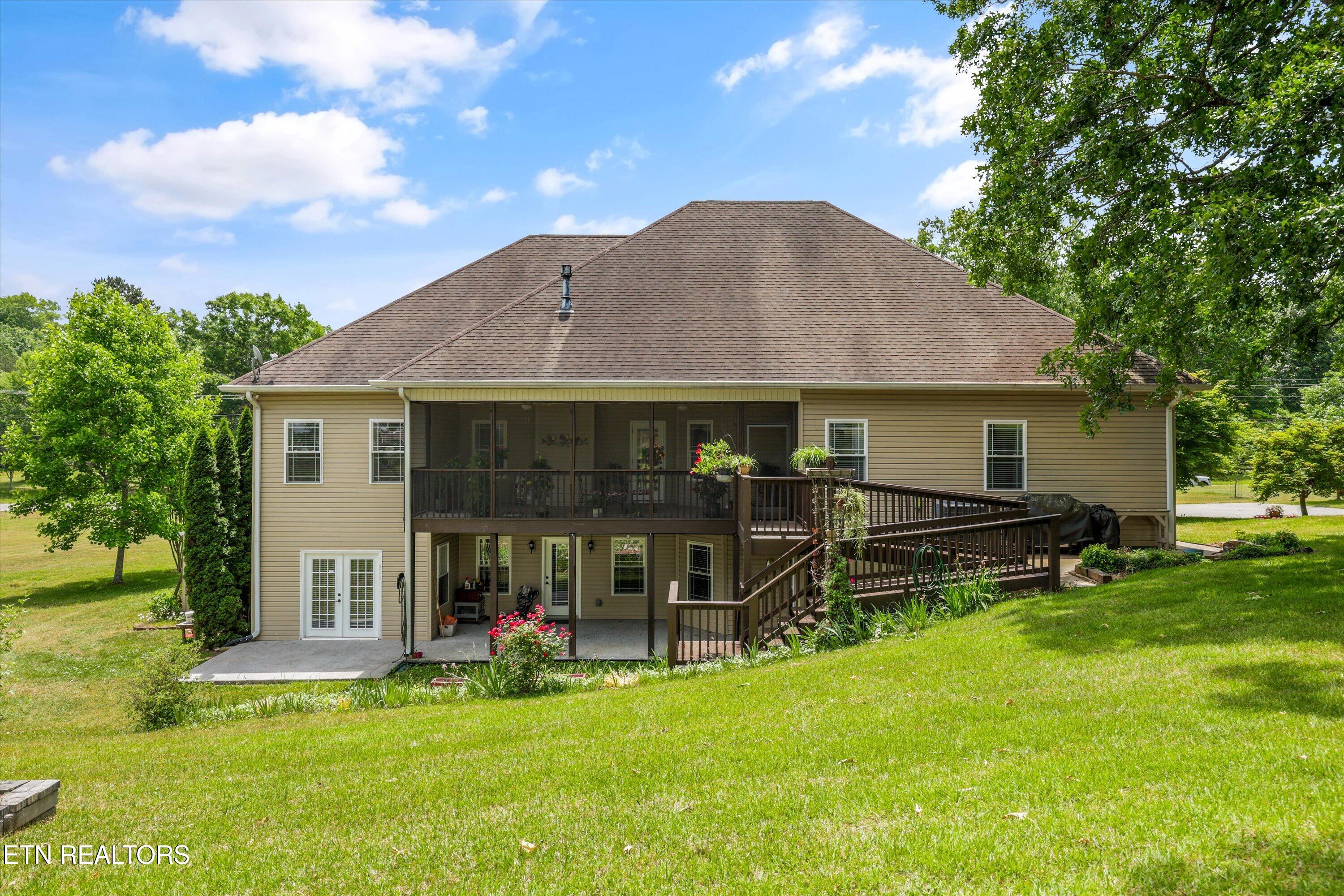 1697 Davis Ferry Road Loudon TN 37774
