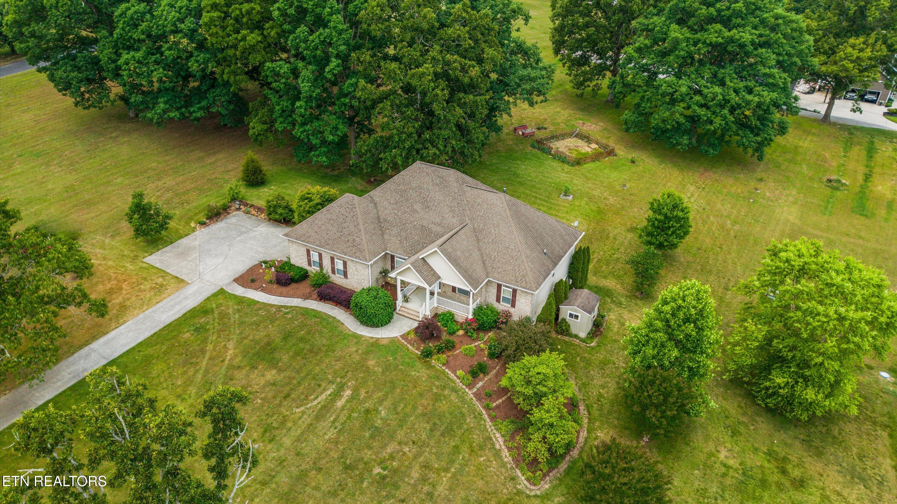 1697 Davis Ferry Road Loudon TN 37774