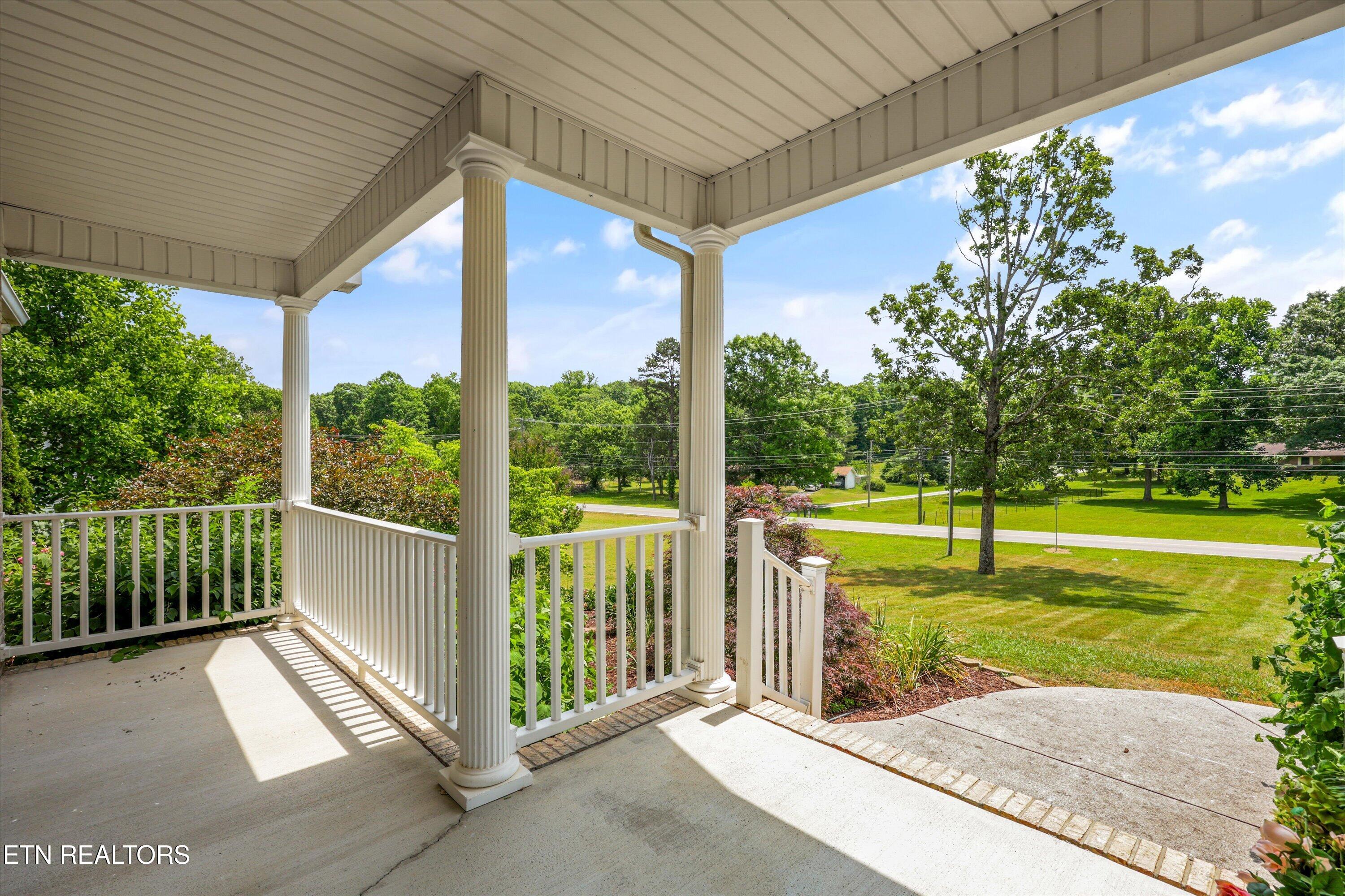 1697 Davis Ferry Road Loudon TN 37774