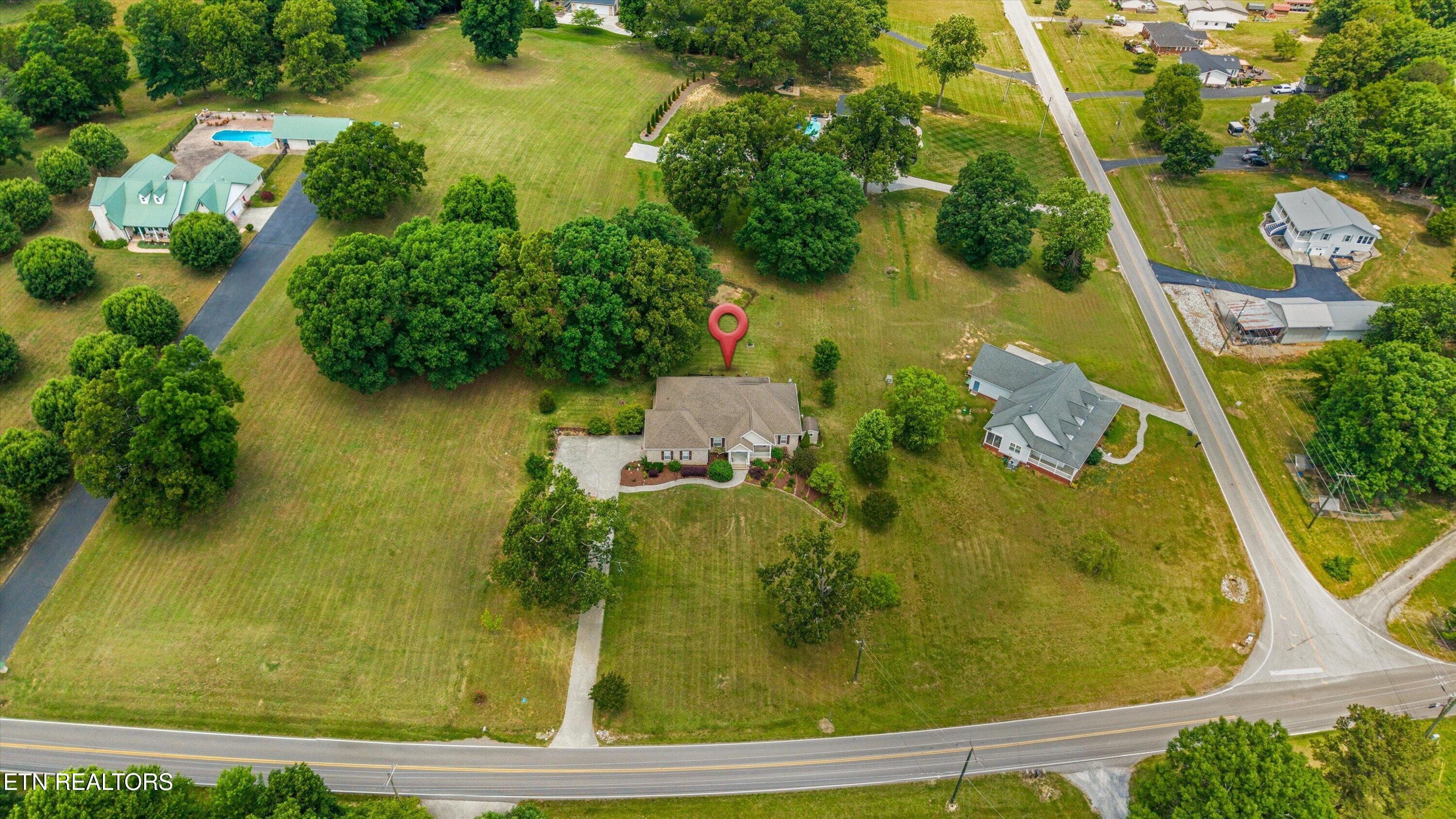 1697 Davis Ferry Road Loudon TN 37774