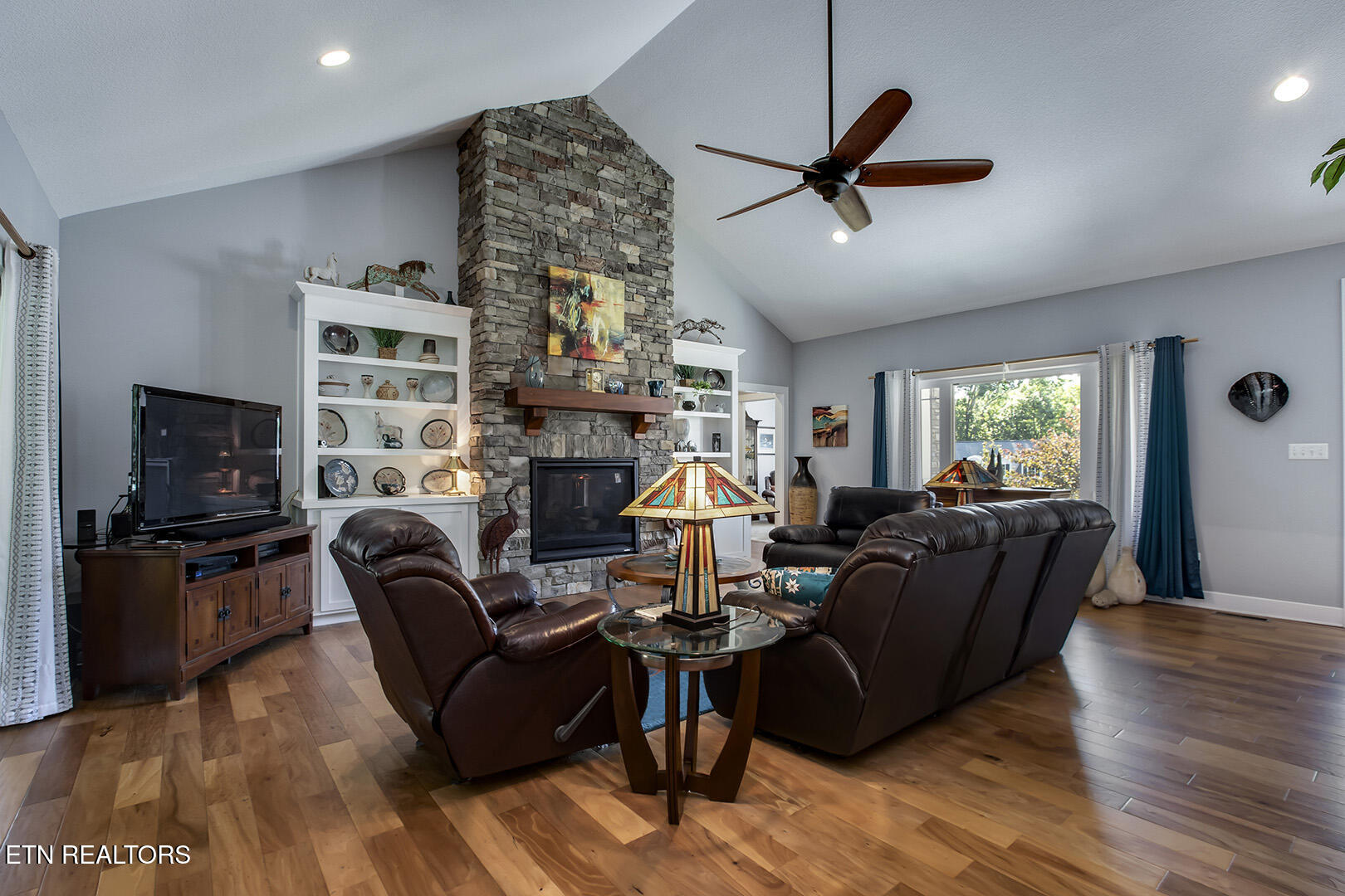 308 Saloli Lane Loudon TN 37774
