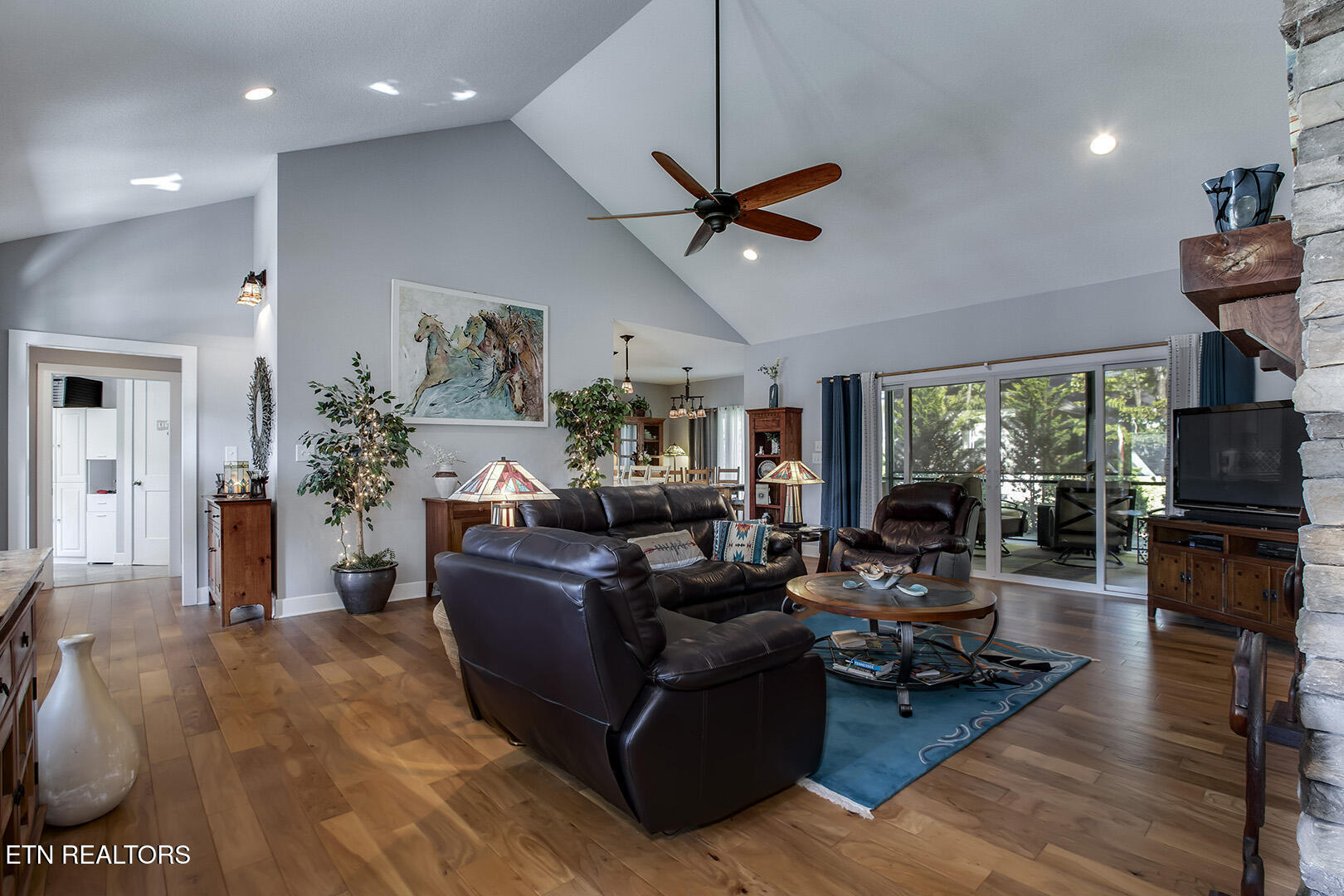 308 Saloli Lane Loudon TN 37774