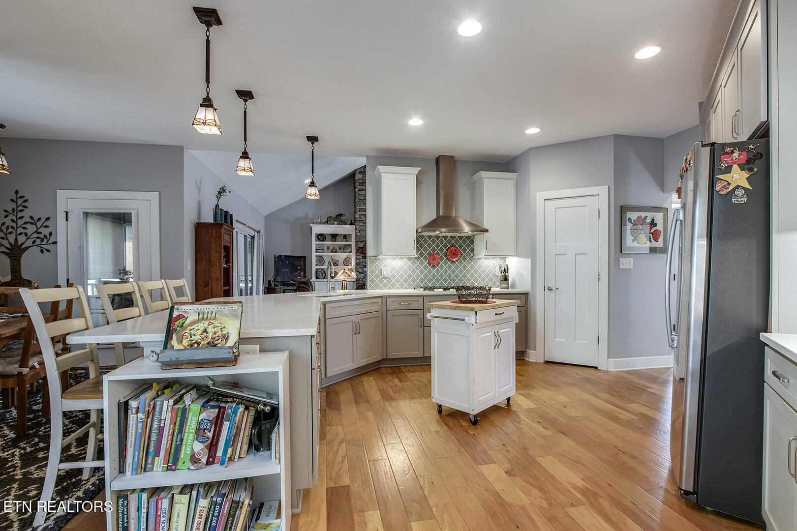 308 Saloli Lane Loudon TN 37774