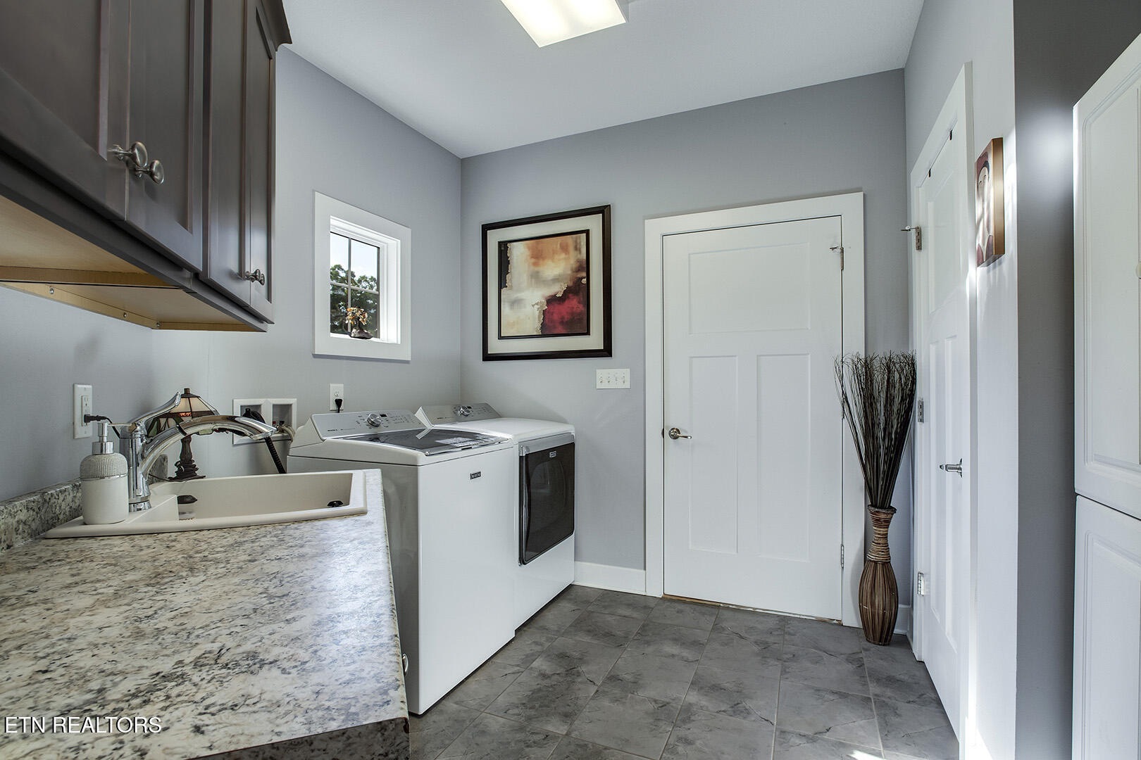 308 Saloli Lane Loudon TN 37774