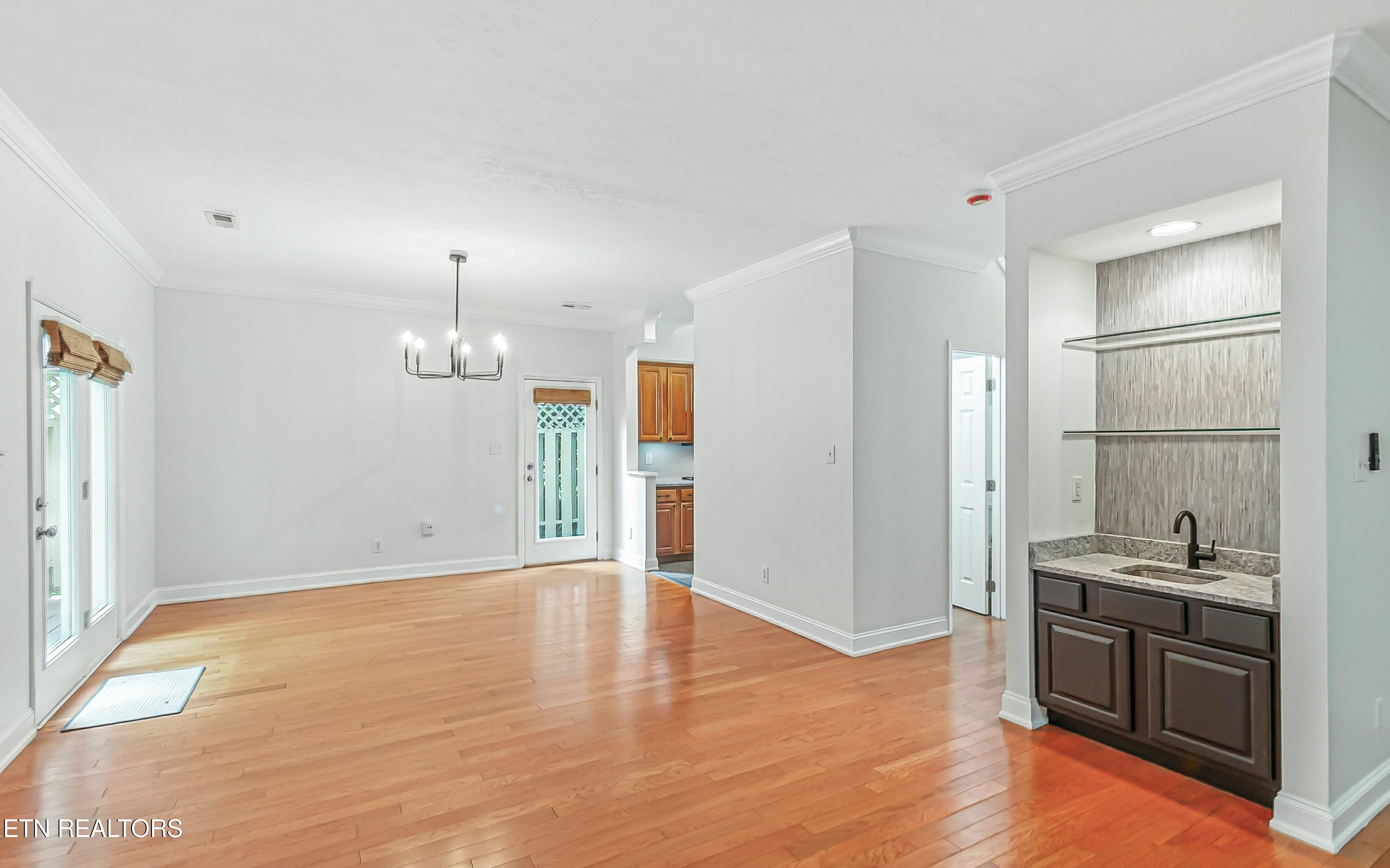 933 Gothic Manor Way Knoxville TN 37923