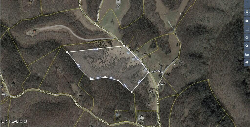 2344 Turkeytown Road Hilham TN 38568