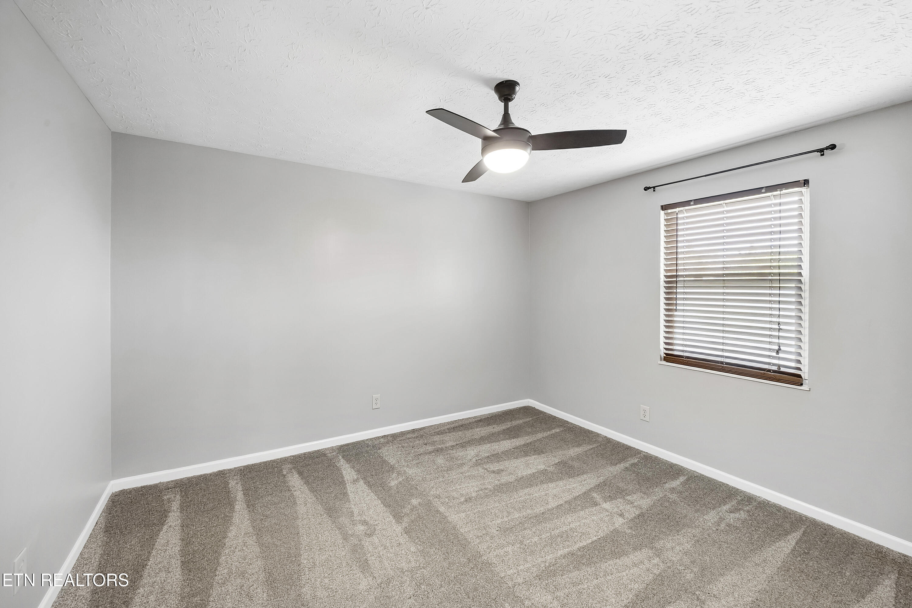 7525 Pinen Drive Knoxville TN 37938