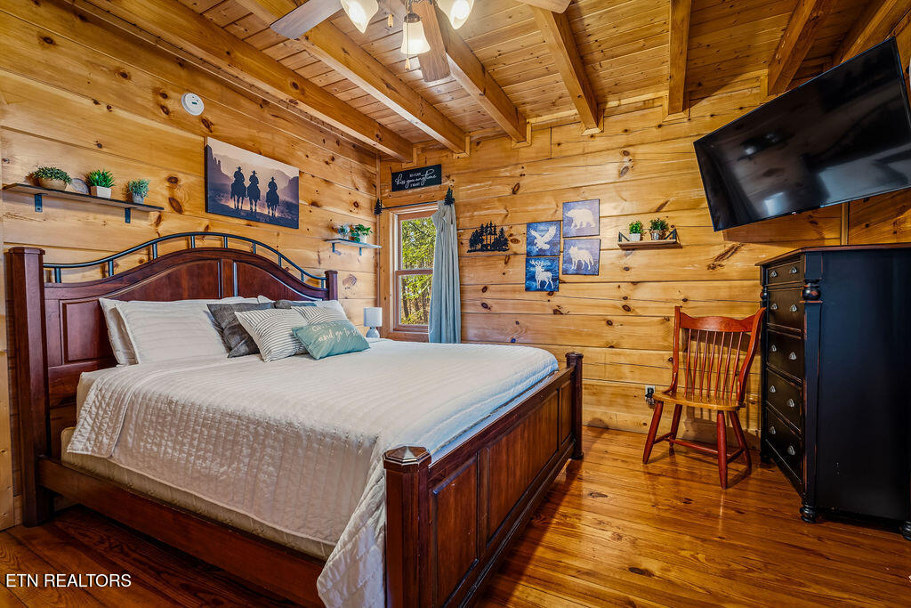 2955 Raven Fork Circle Sevierville TN 37876