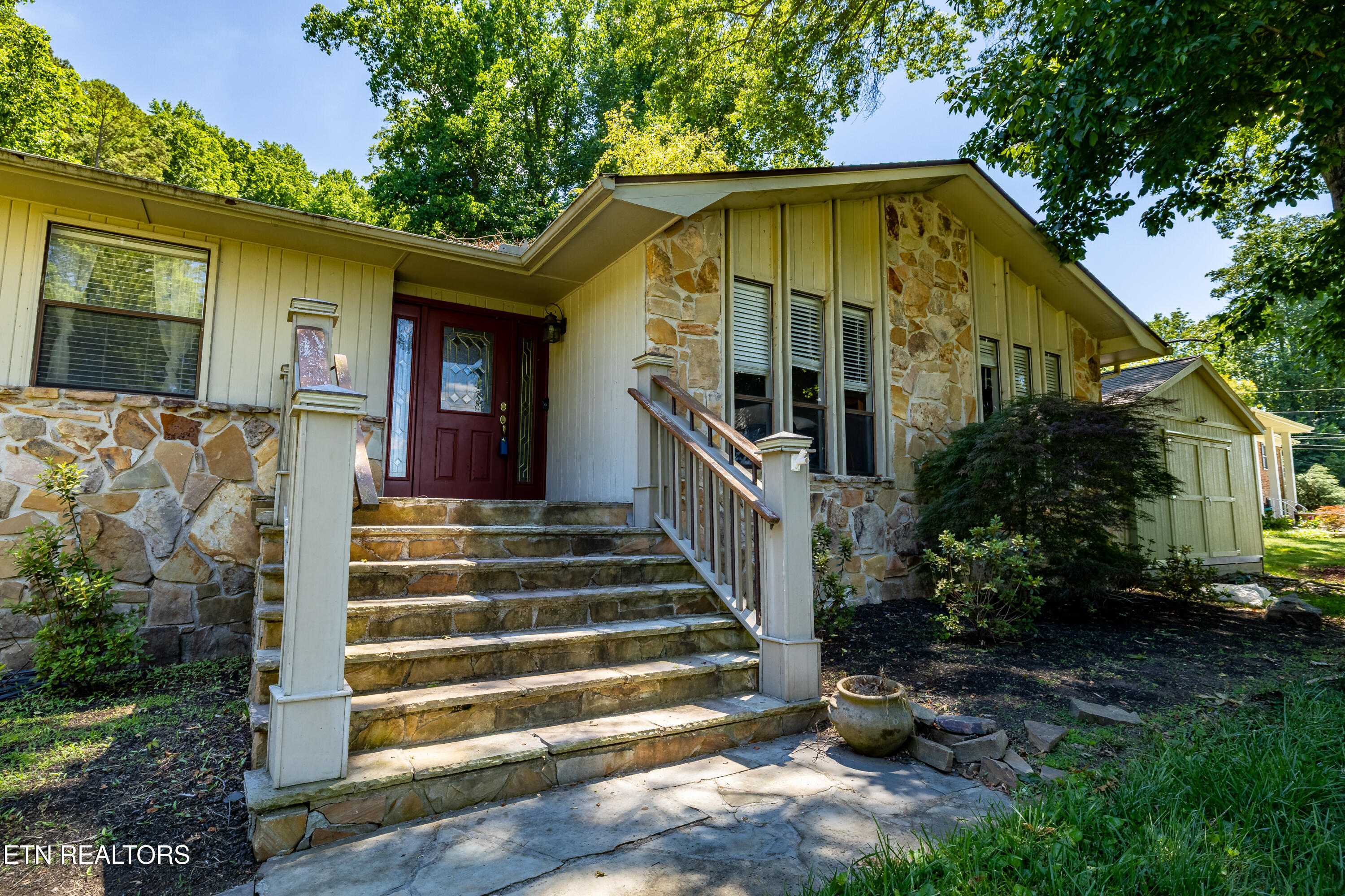 6704 Ottari Drive Knoxville TN 37918