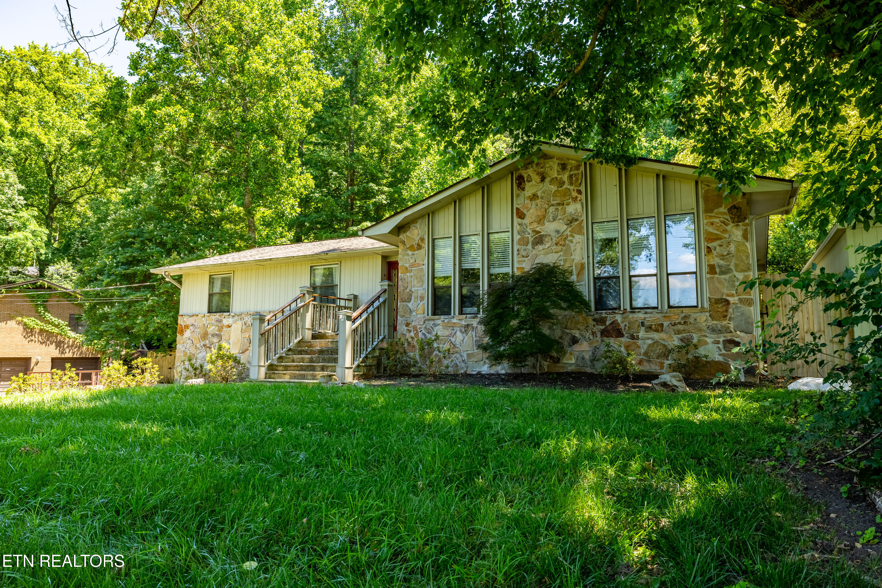 6704 Ottari Drive Knoxville TN 37918