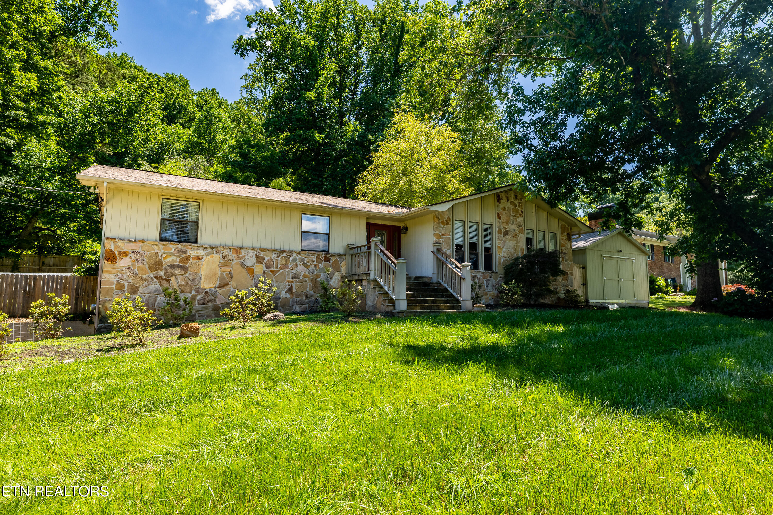 6704 Ottari Drive Knoxville TN 37918