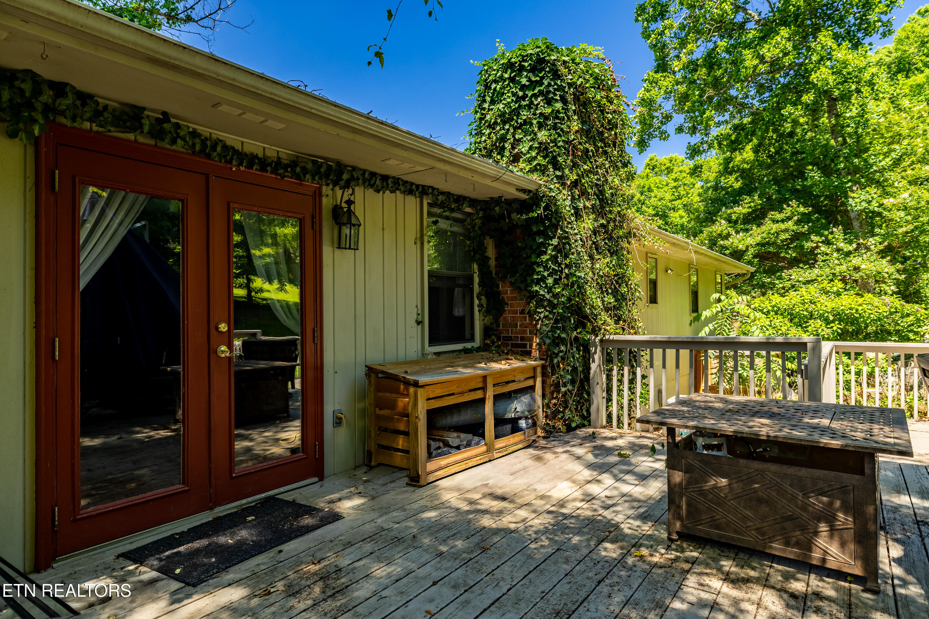 6704 Ottari Drive Knoxville TN 37918