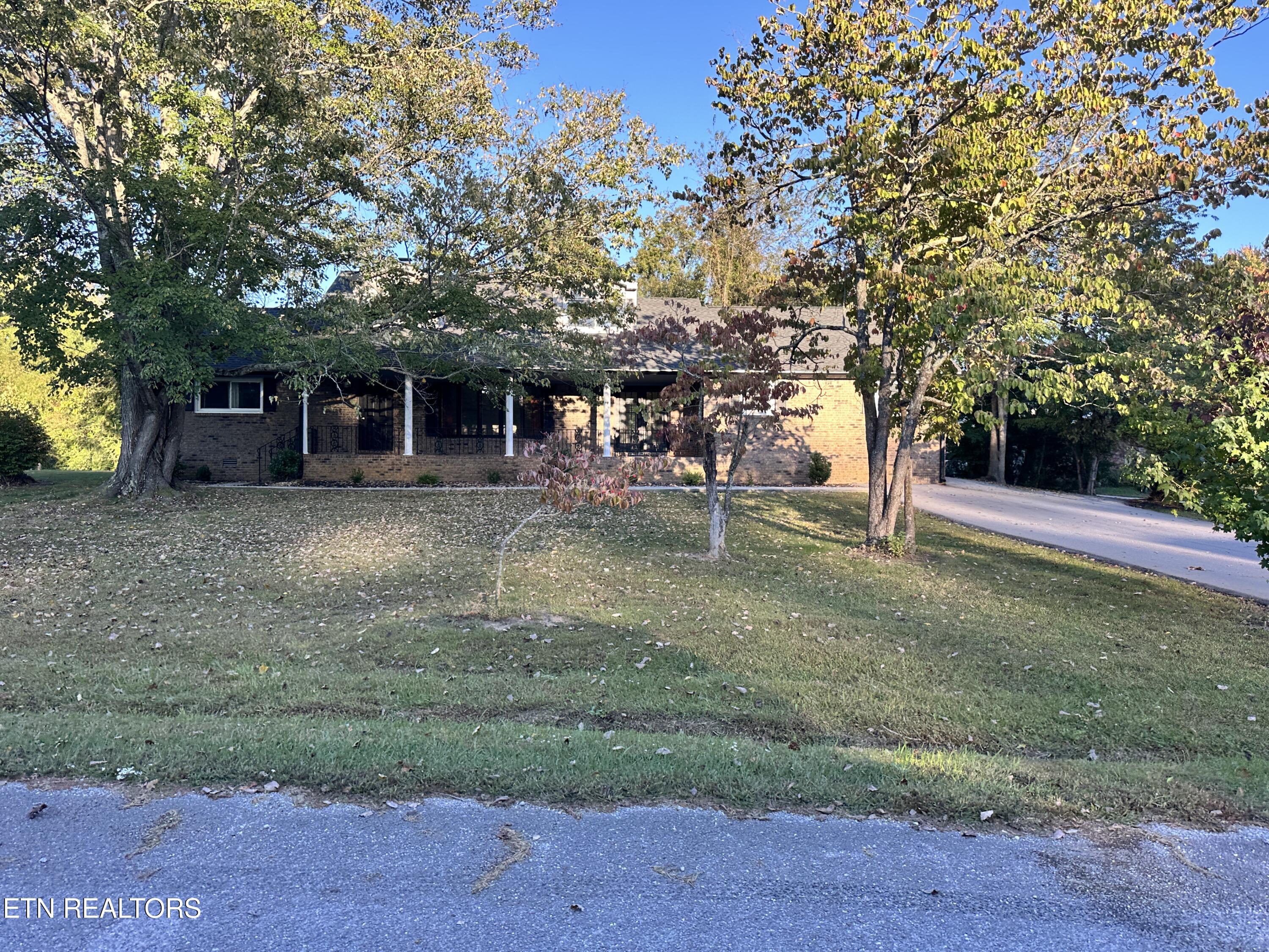 2158 Williamsburg Circle Cookeville TN 38506