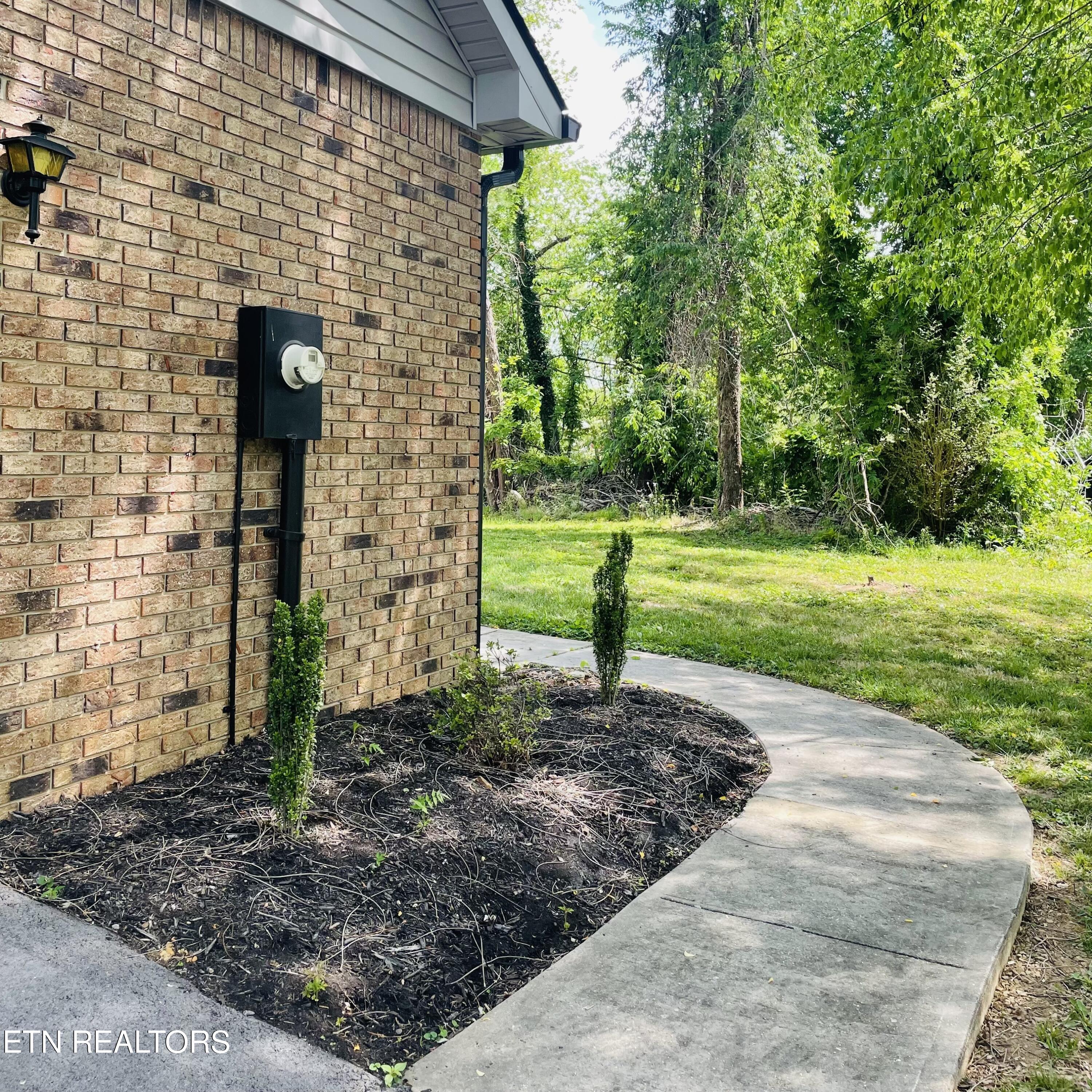 2158 Williamsburg Circle Cookeville TN 38506