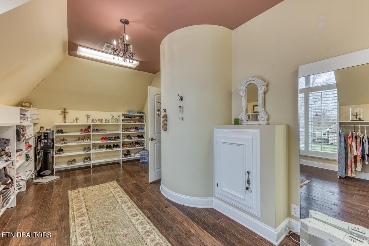1128 Mountain Vista Pvt Drive Bristol TN 37620