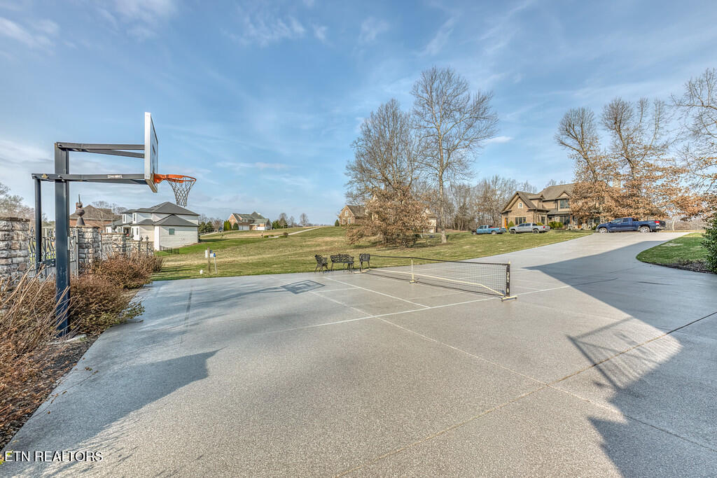 1128 Mountain Vista Pvt Drive Bristol TN 37620
