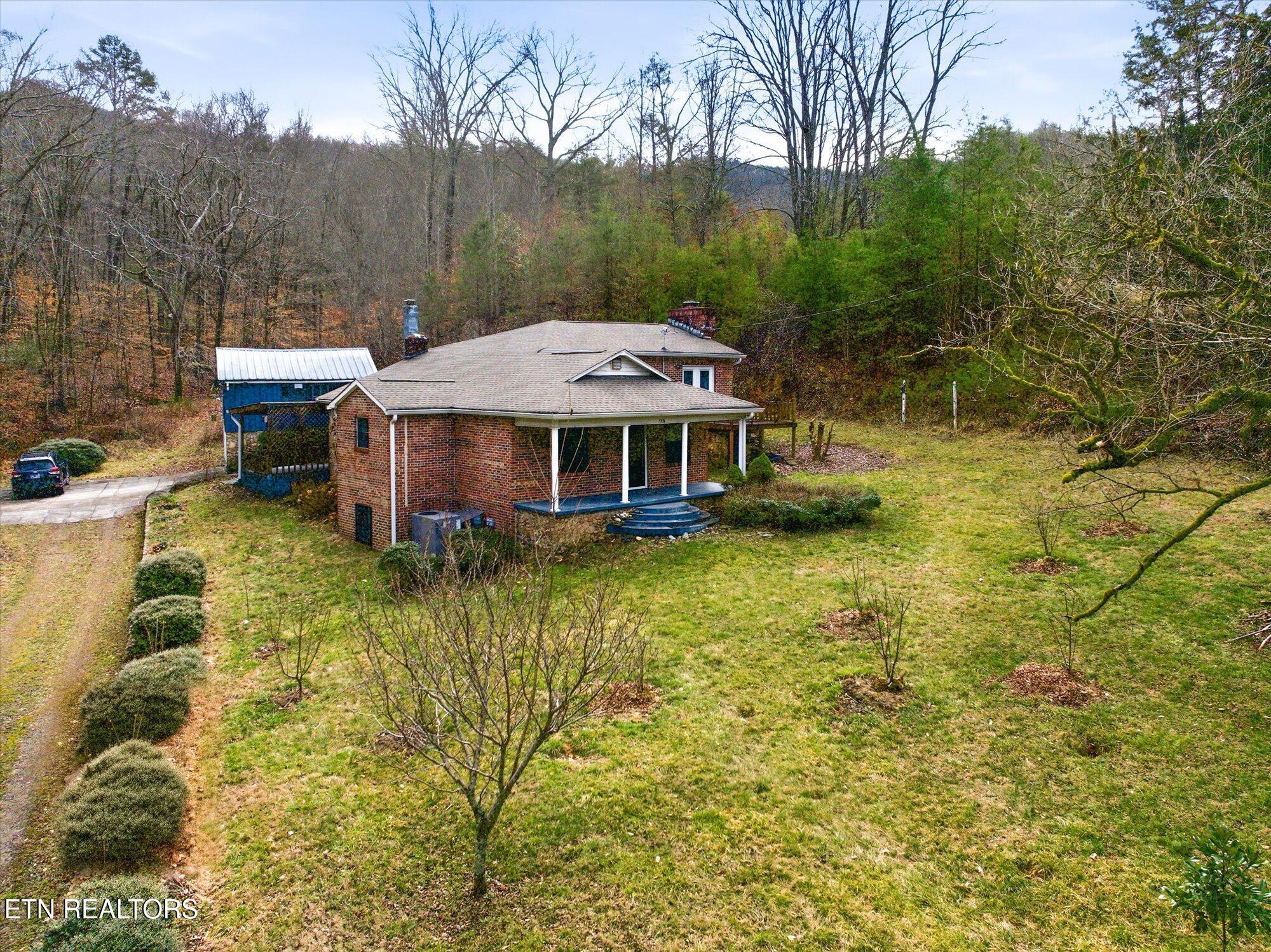 1224 State Highway 310 Englewood TN 37329