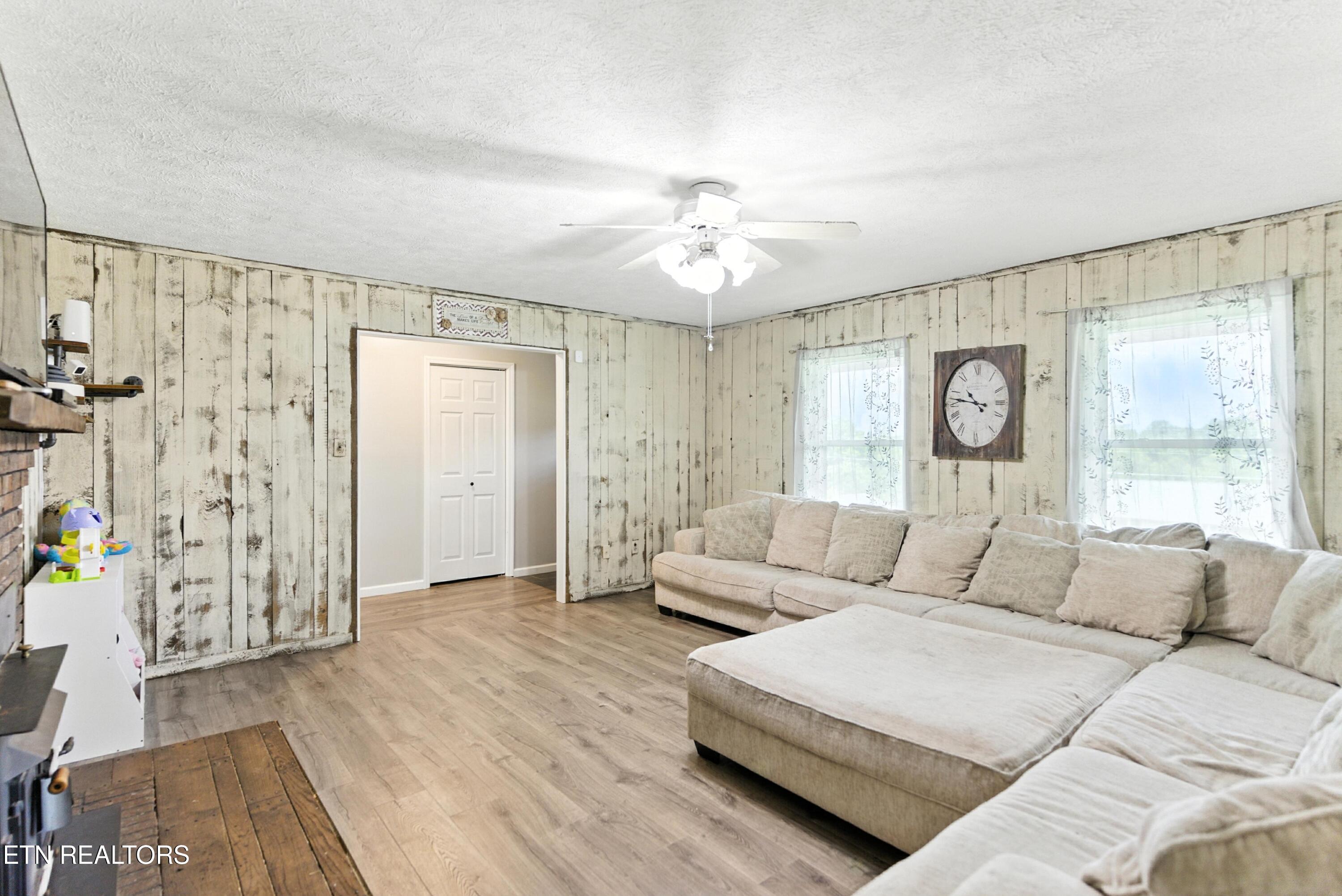 926 Weaver Hill Drive Maryville TN 37803