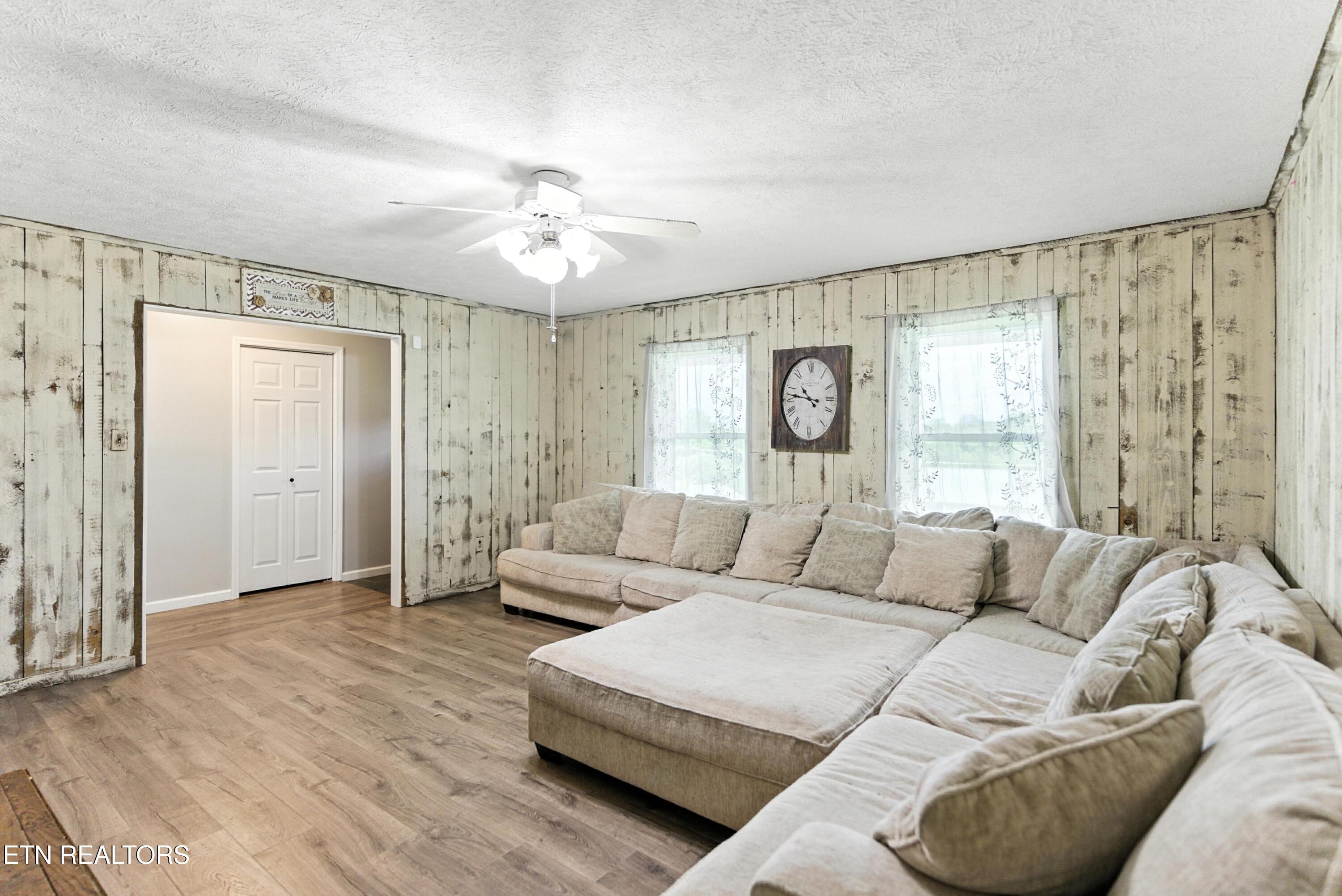 926 Weaver Hill Drive Maryville TN 37803