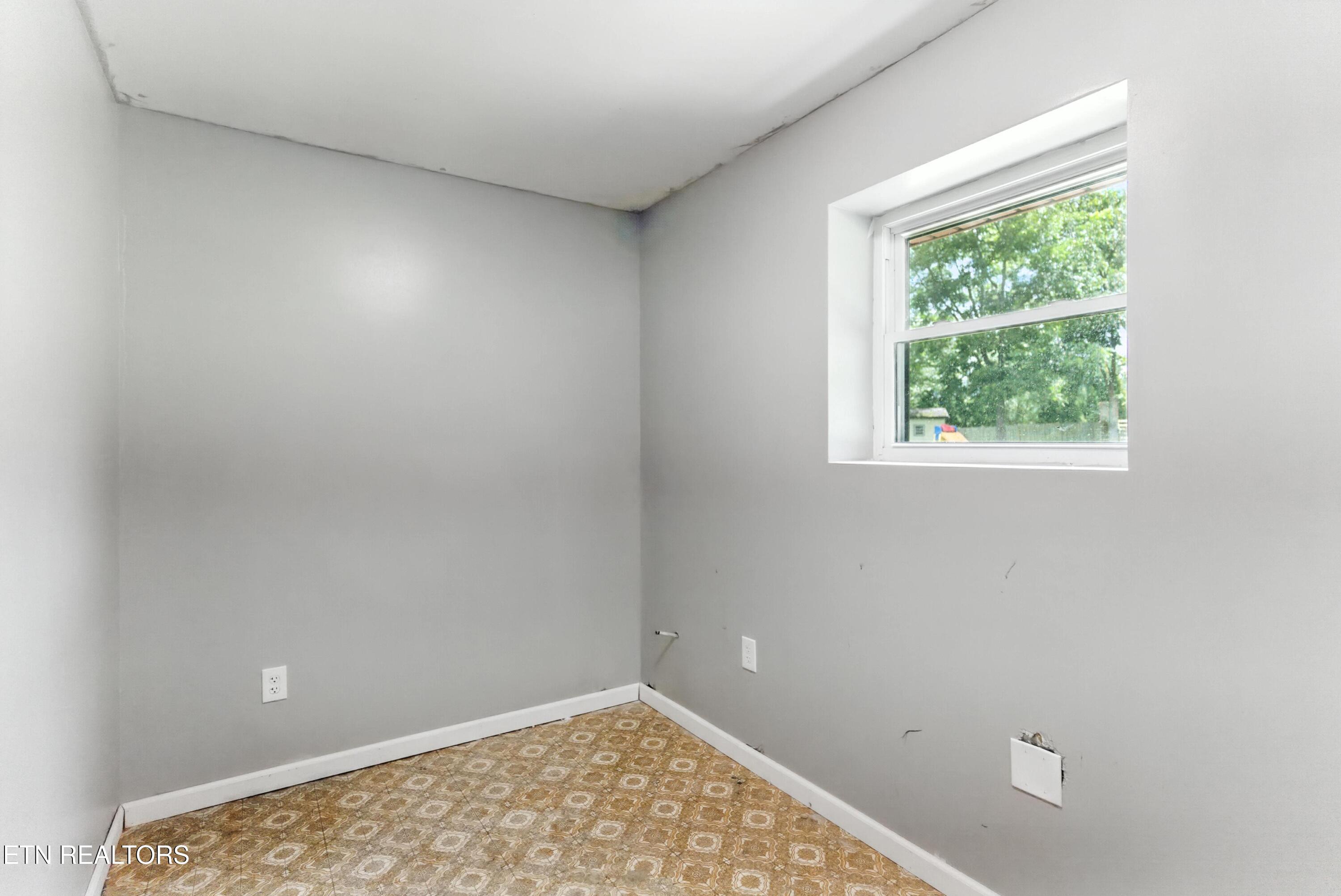 926 Weaver Hill Drive Maryville TN 37803