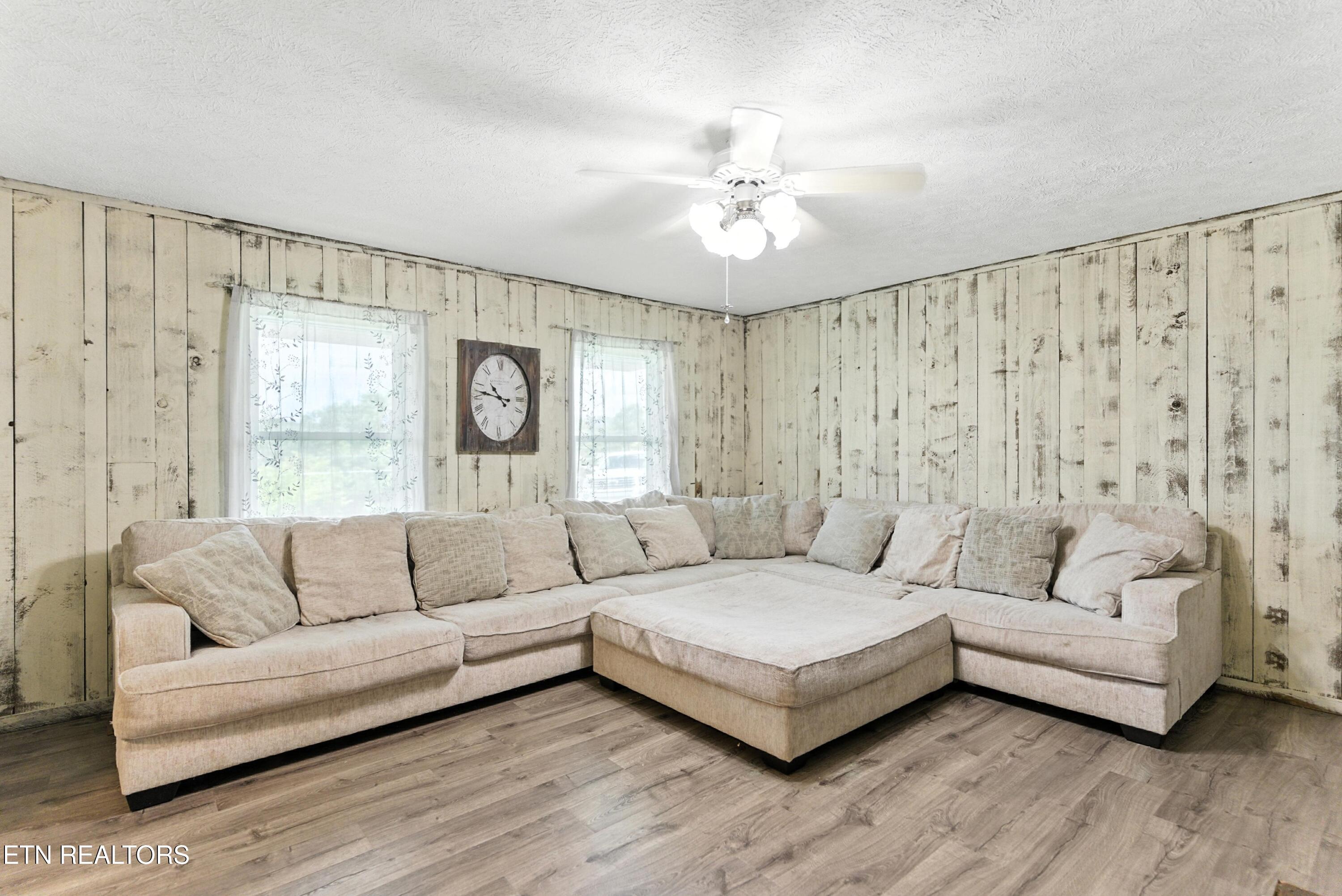 926 Weaver Hill Drive Maryville TN 37803