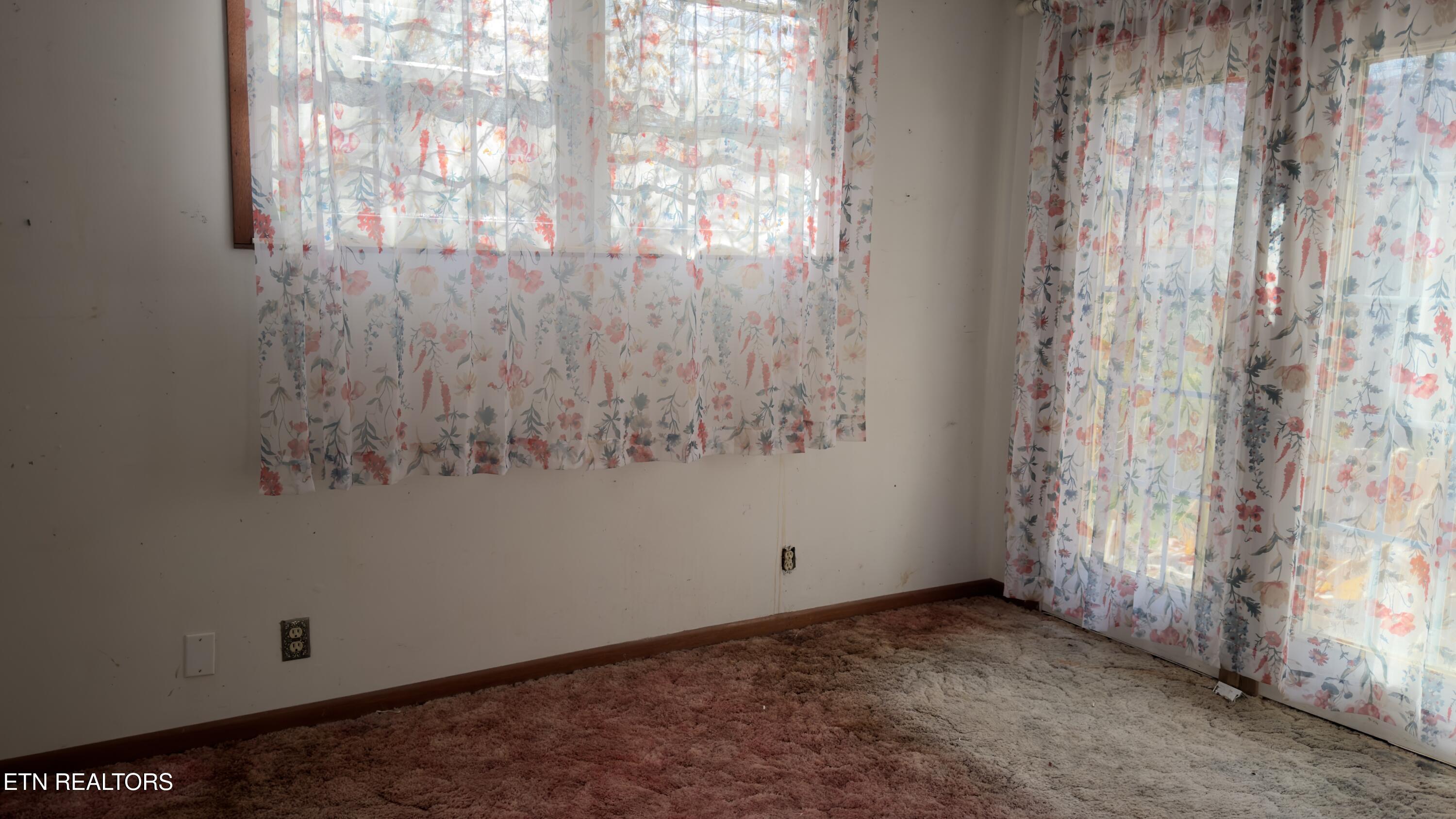 577 Blizzard Mines Road Harriman TN 37748
