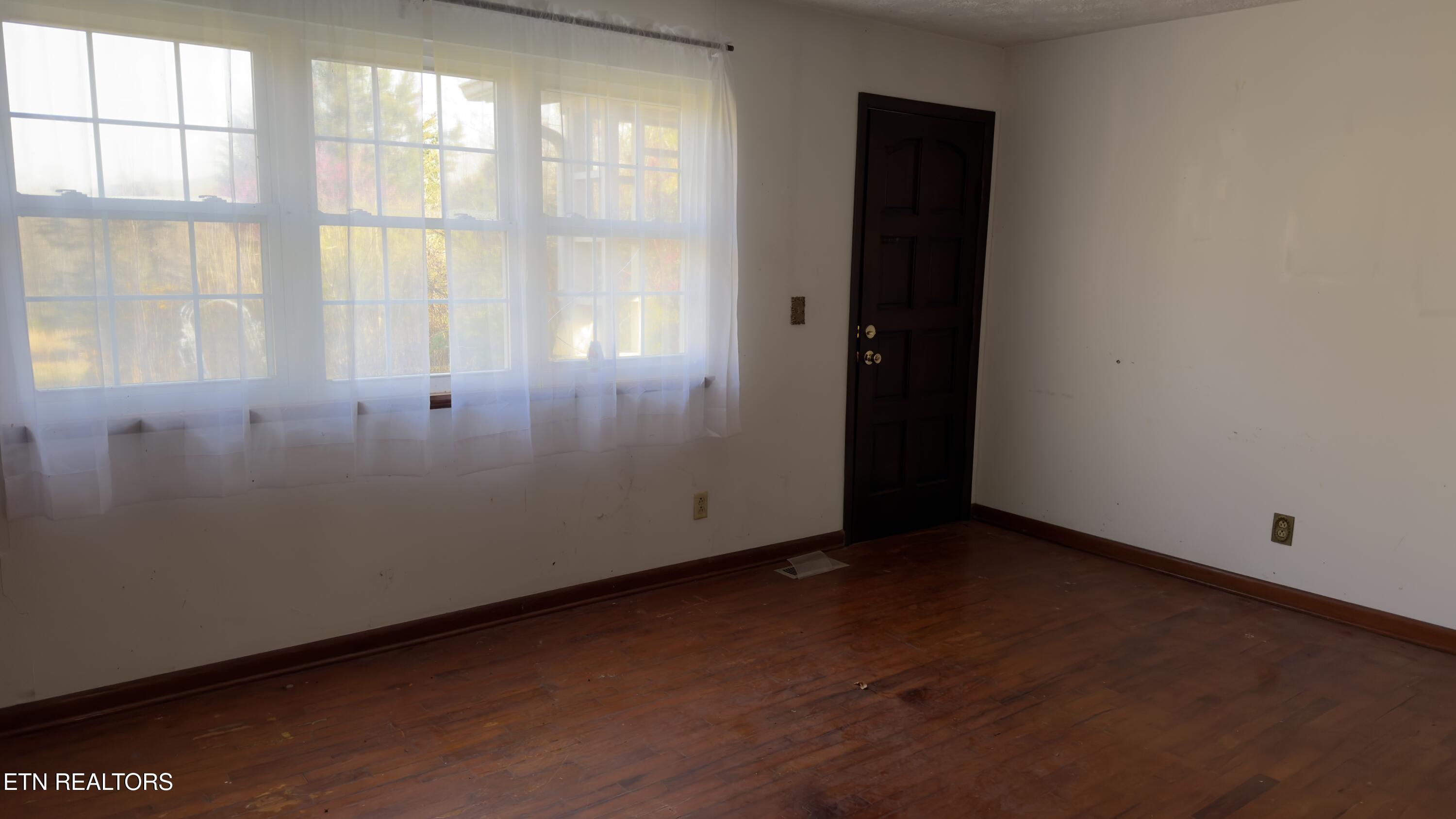 577 Blizzard Mines Road Harriman TN 37748