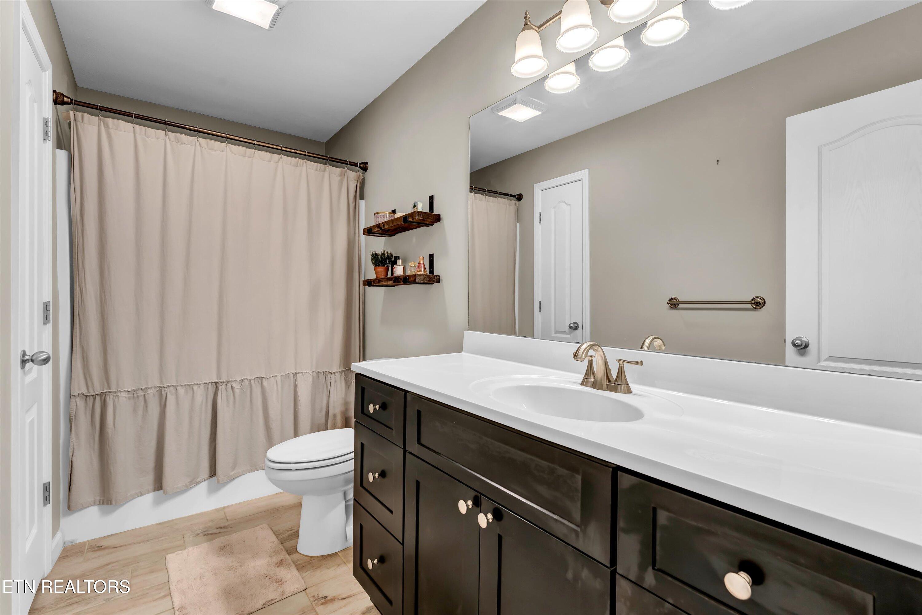 3345 Cummins Lane Knoxville TN 37921