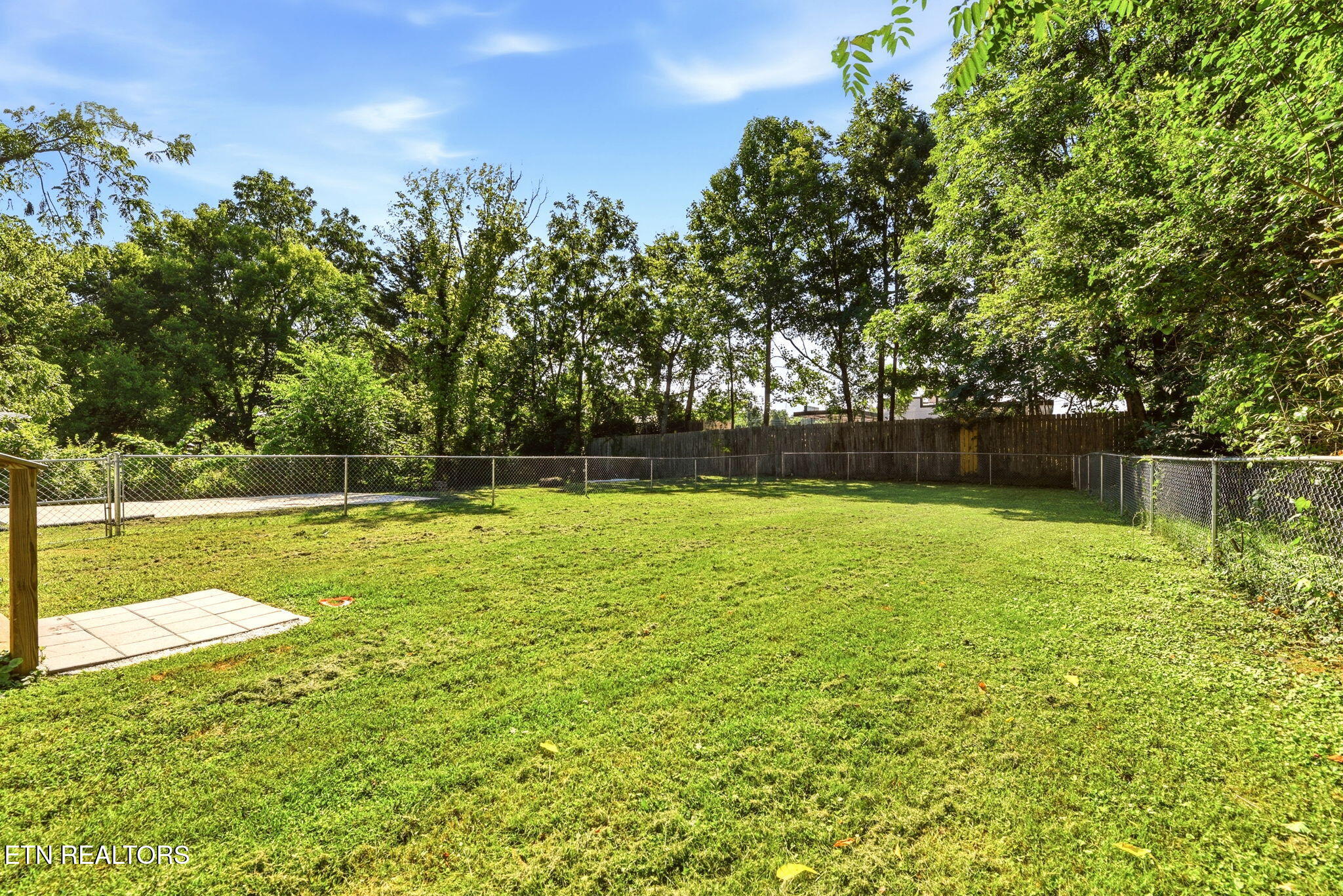 104 Tucker Road Oak Ridge TN 37830