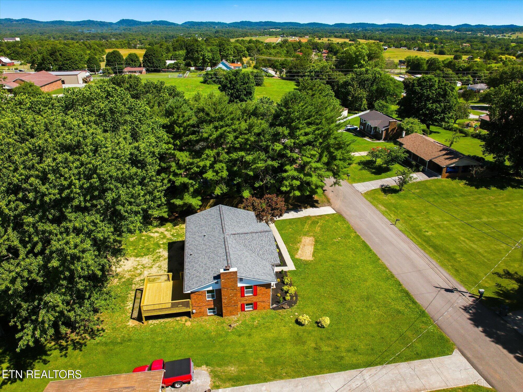 428 Phyllis Circle Talbott TN 37877