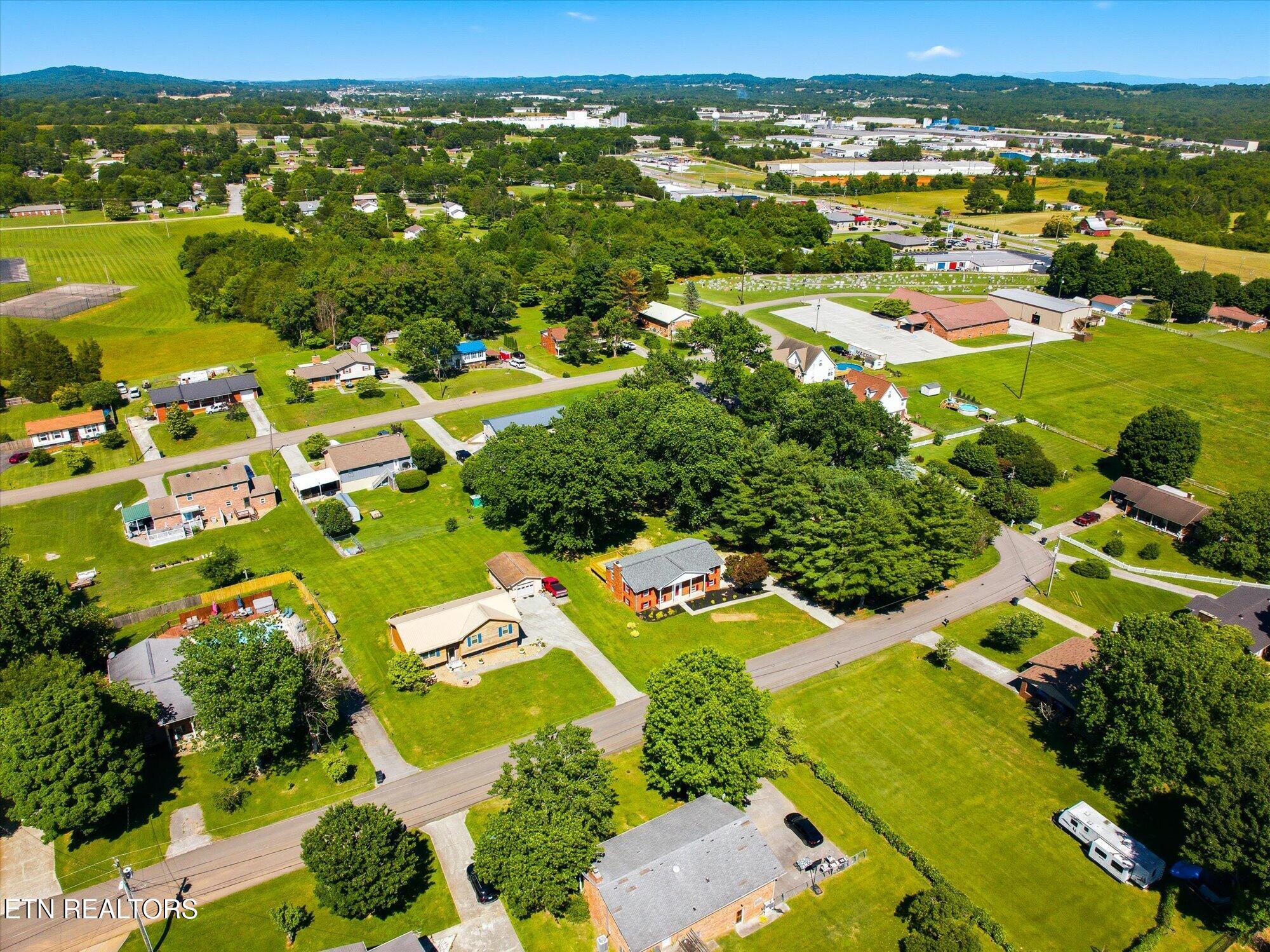 428 Phyllis Circle Talbott TN 37877