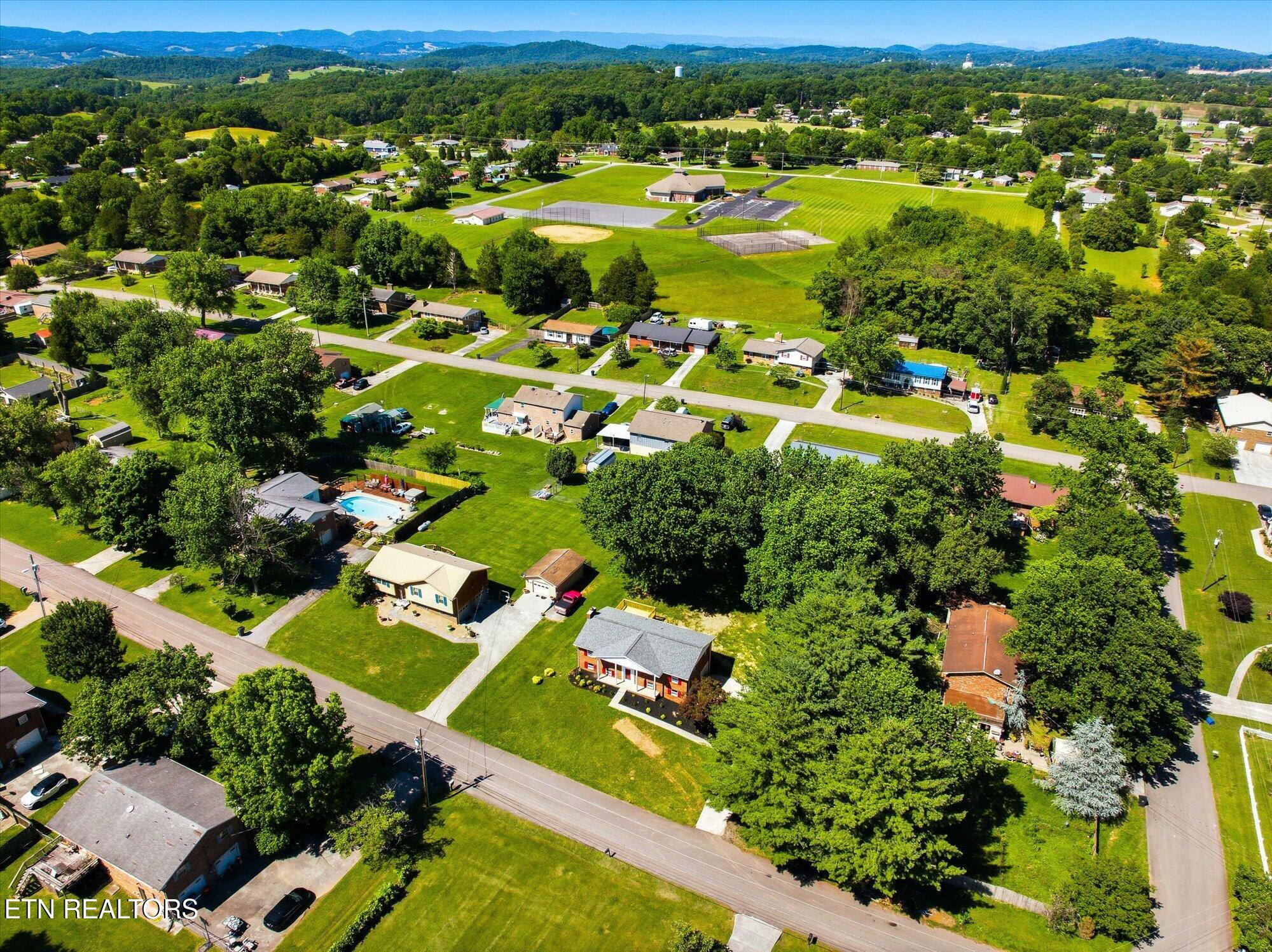 428 Phyllis Circle Talbott TN 37877