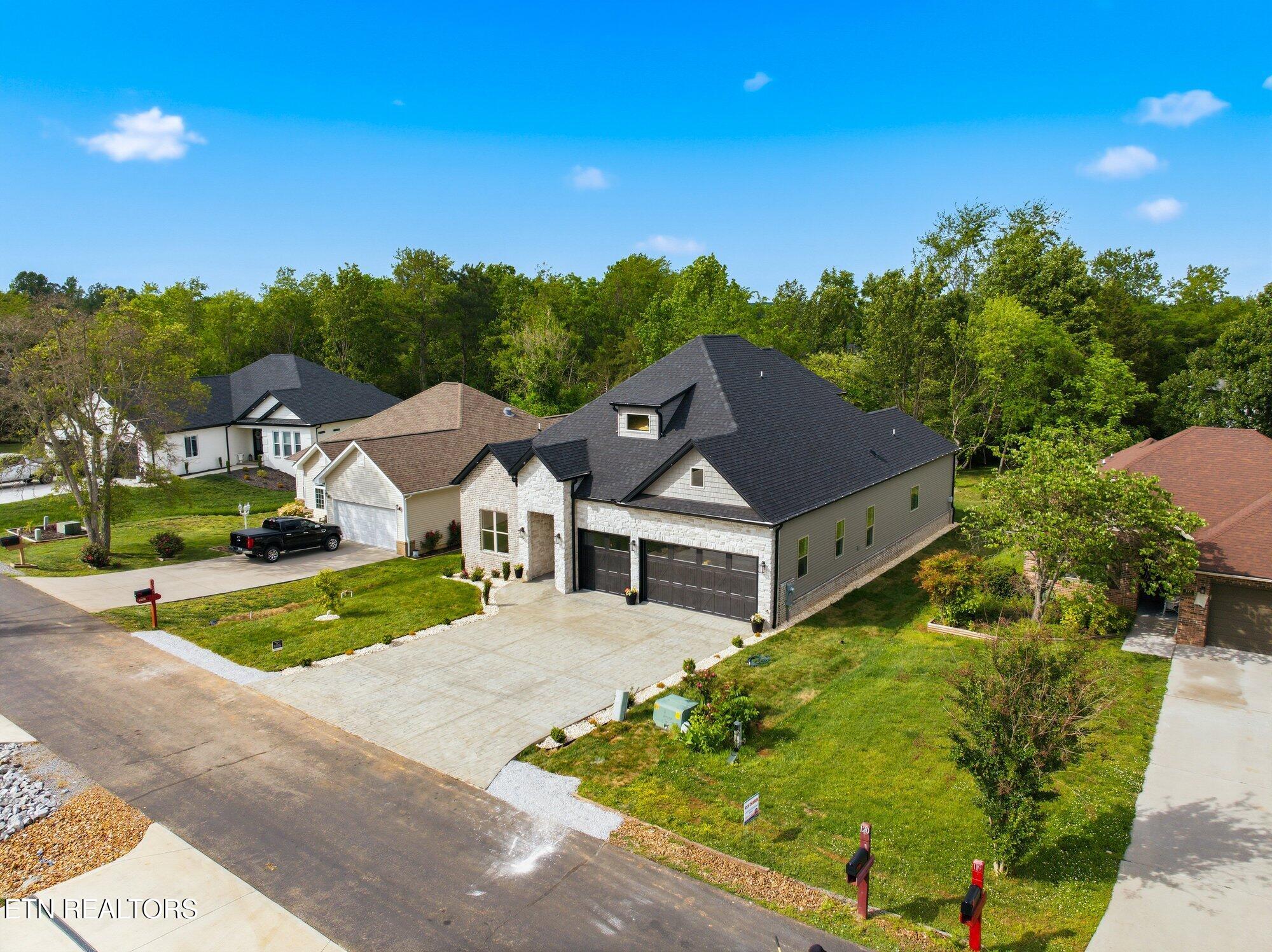 121 Ogana Way Loudon TN 37774