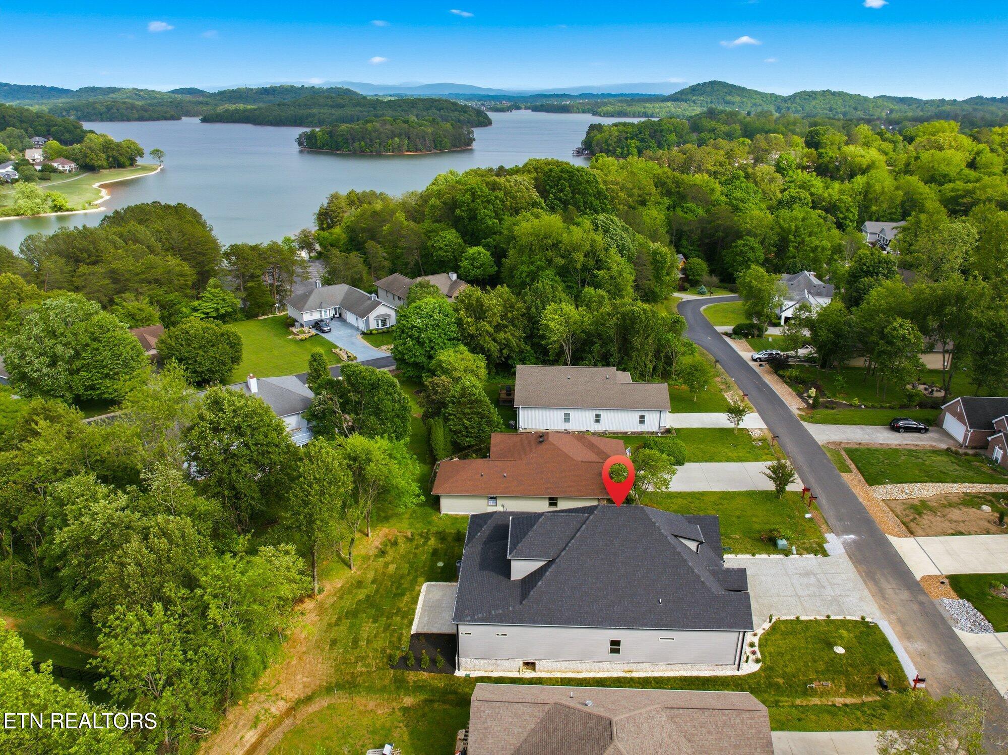 121 Ogana Way Loudon TN 37774