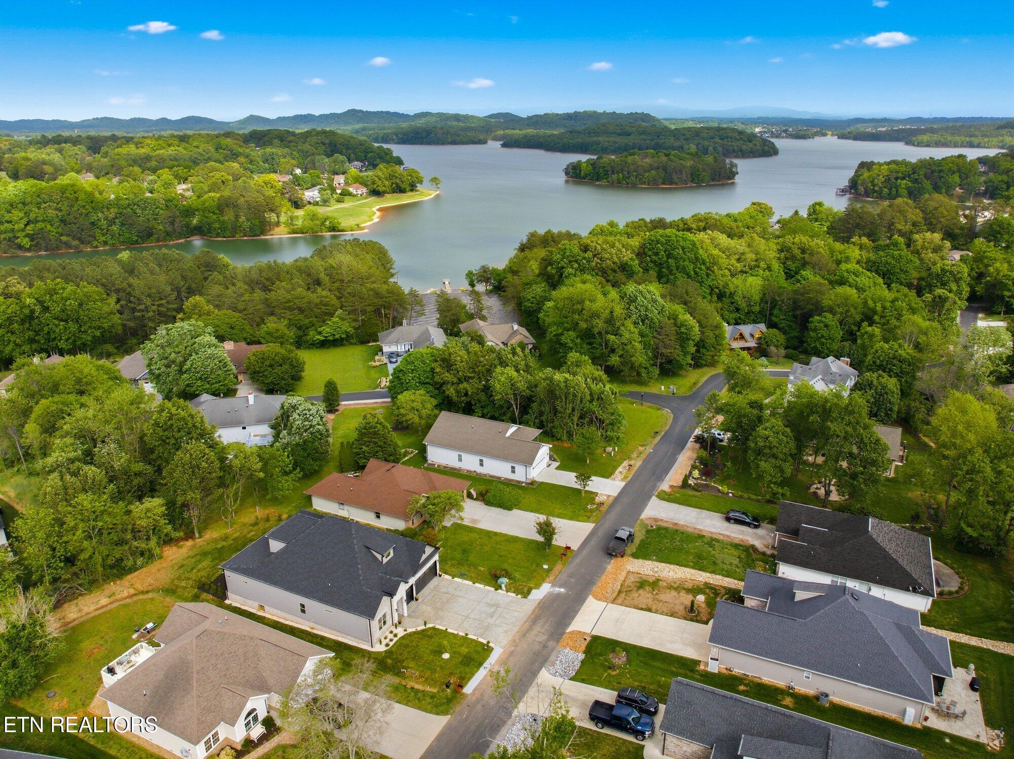 121 Ogana Way Loudon TN 37774
